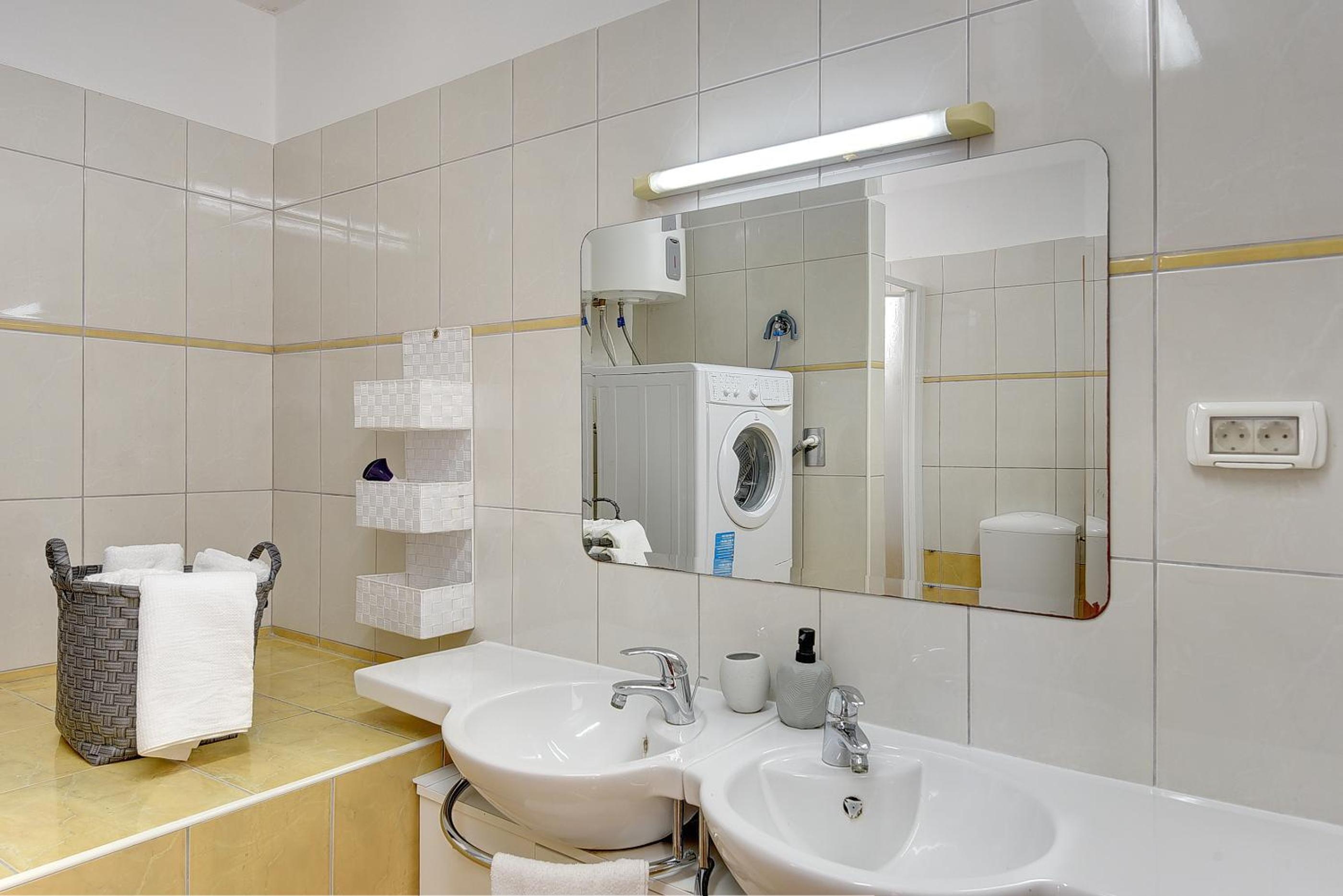 Two-Bedroom Apartment - Ground Floor photo 3