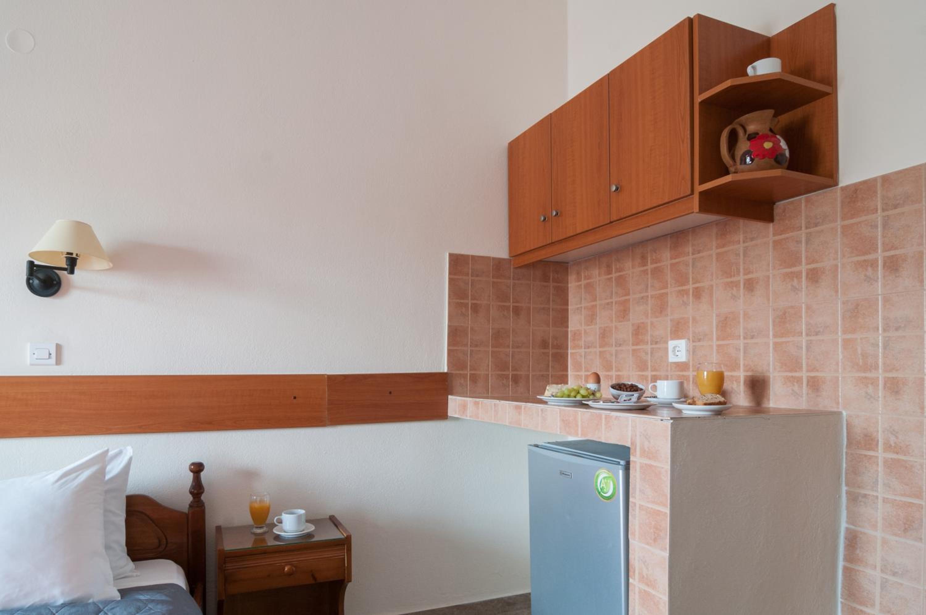 Standard Twin Room - Photo 43