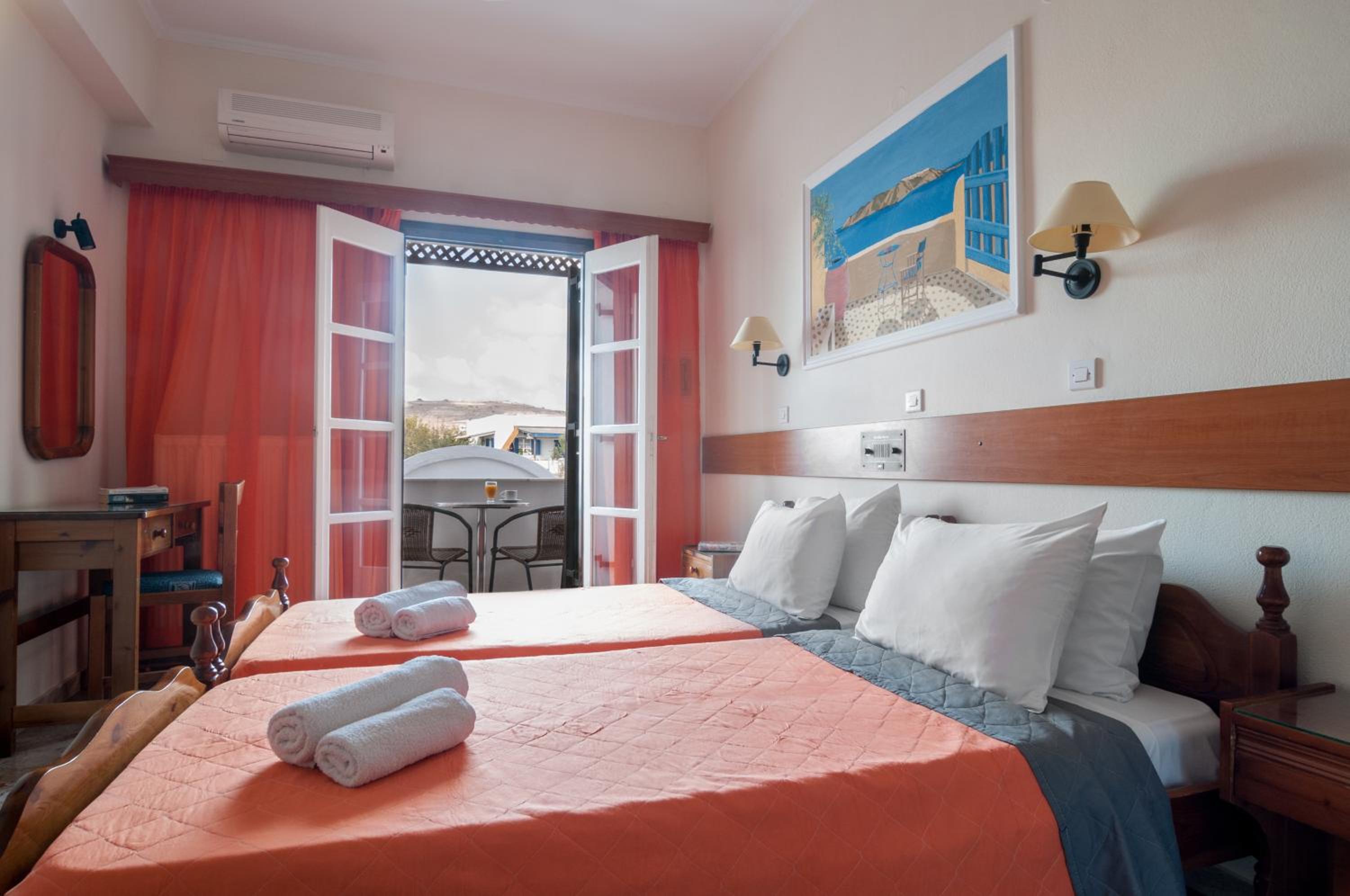 Standard Twin Room - Photo 47