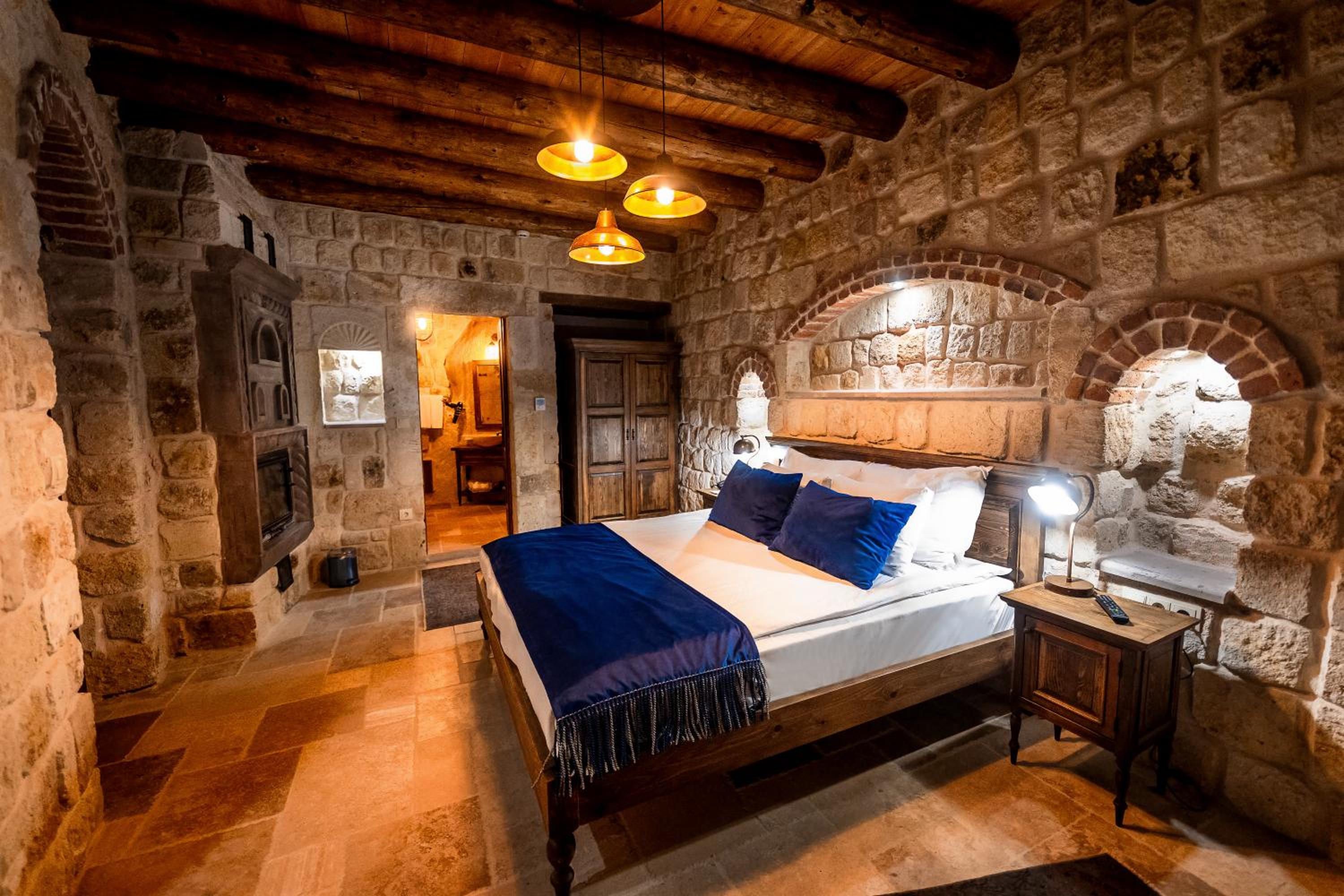 Queen Room - Photo 6