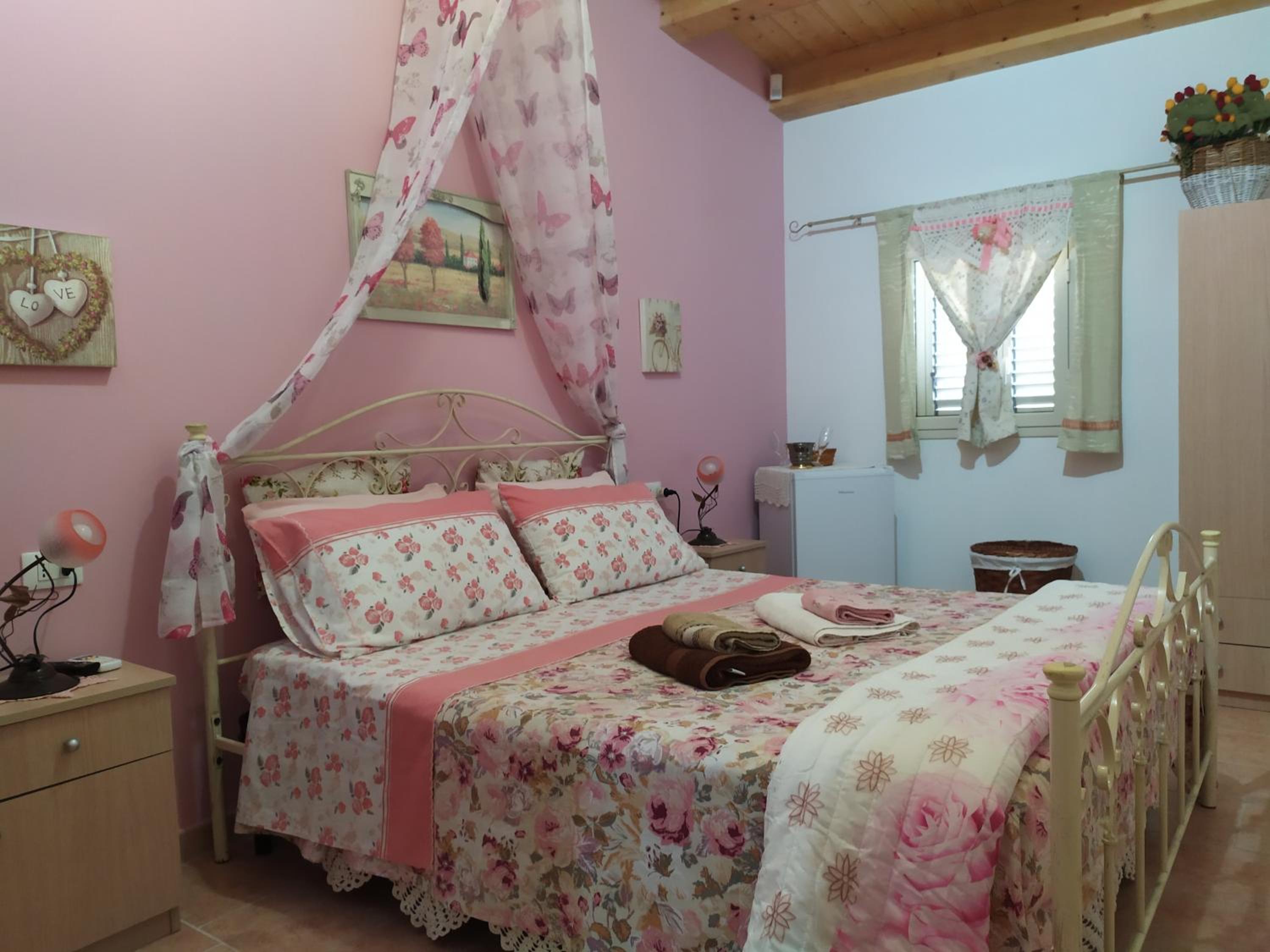 Double Room with Private Bathroom photo 1