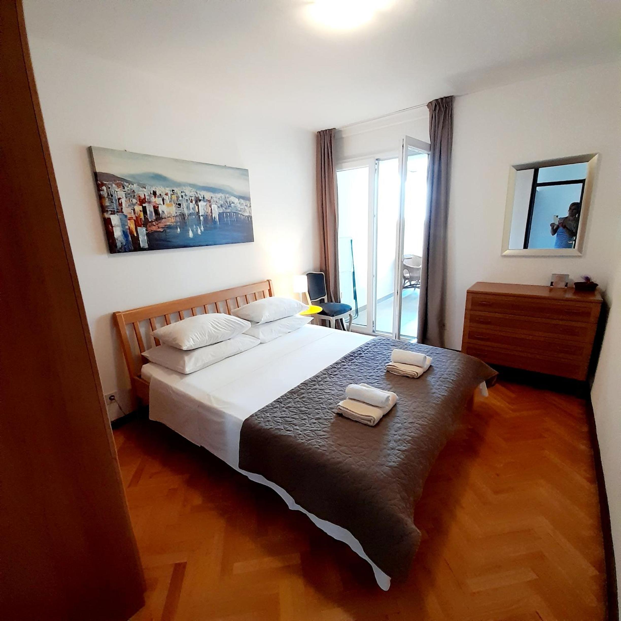 Apartment With Sea View