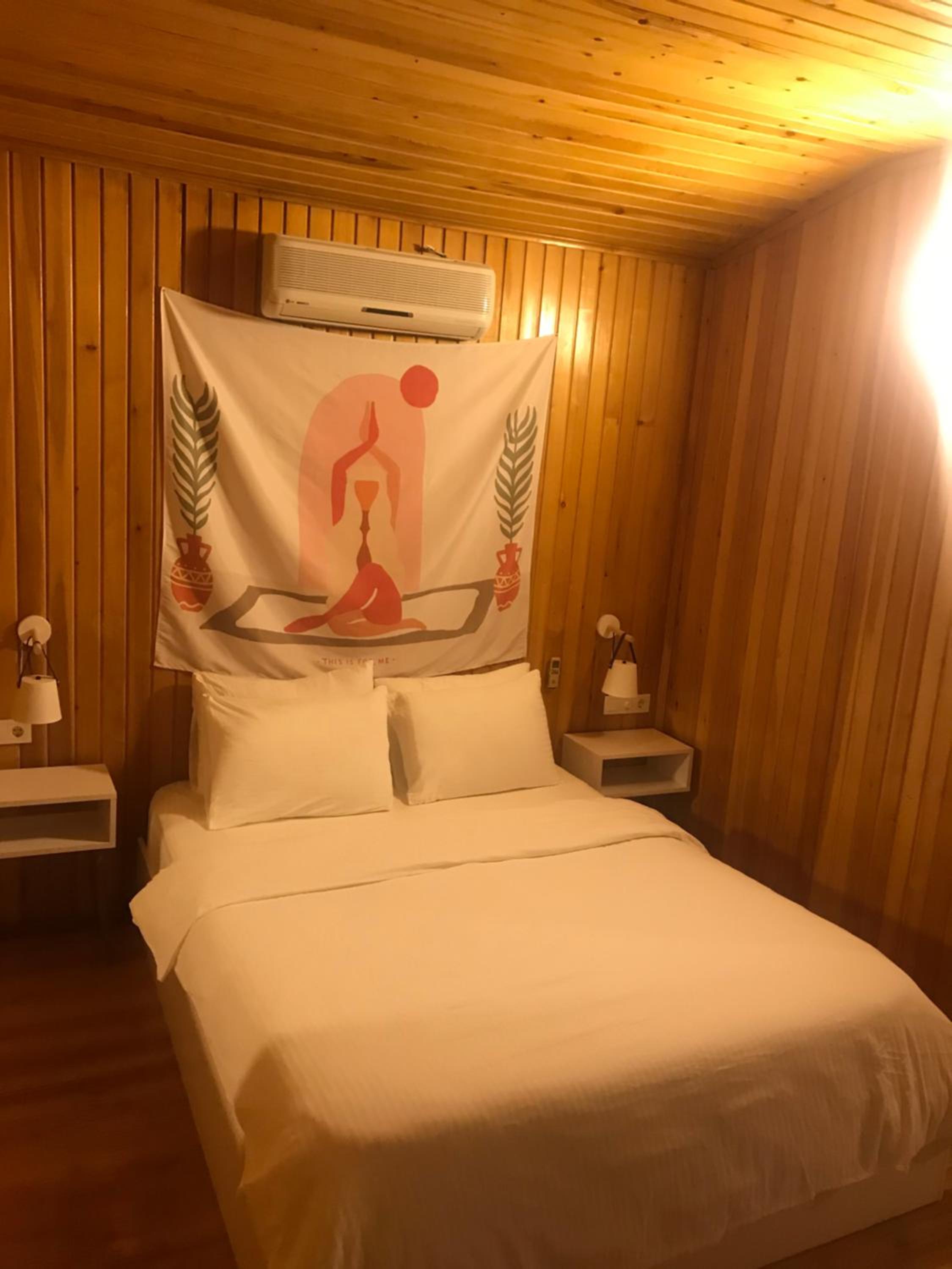 Standard Quadruple Room - Photo 9