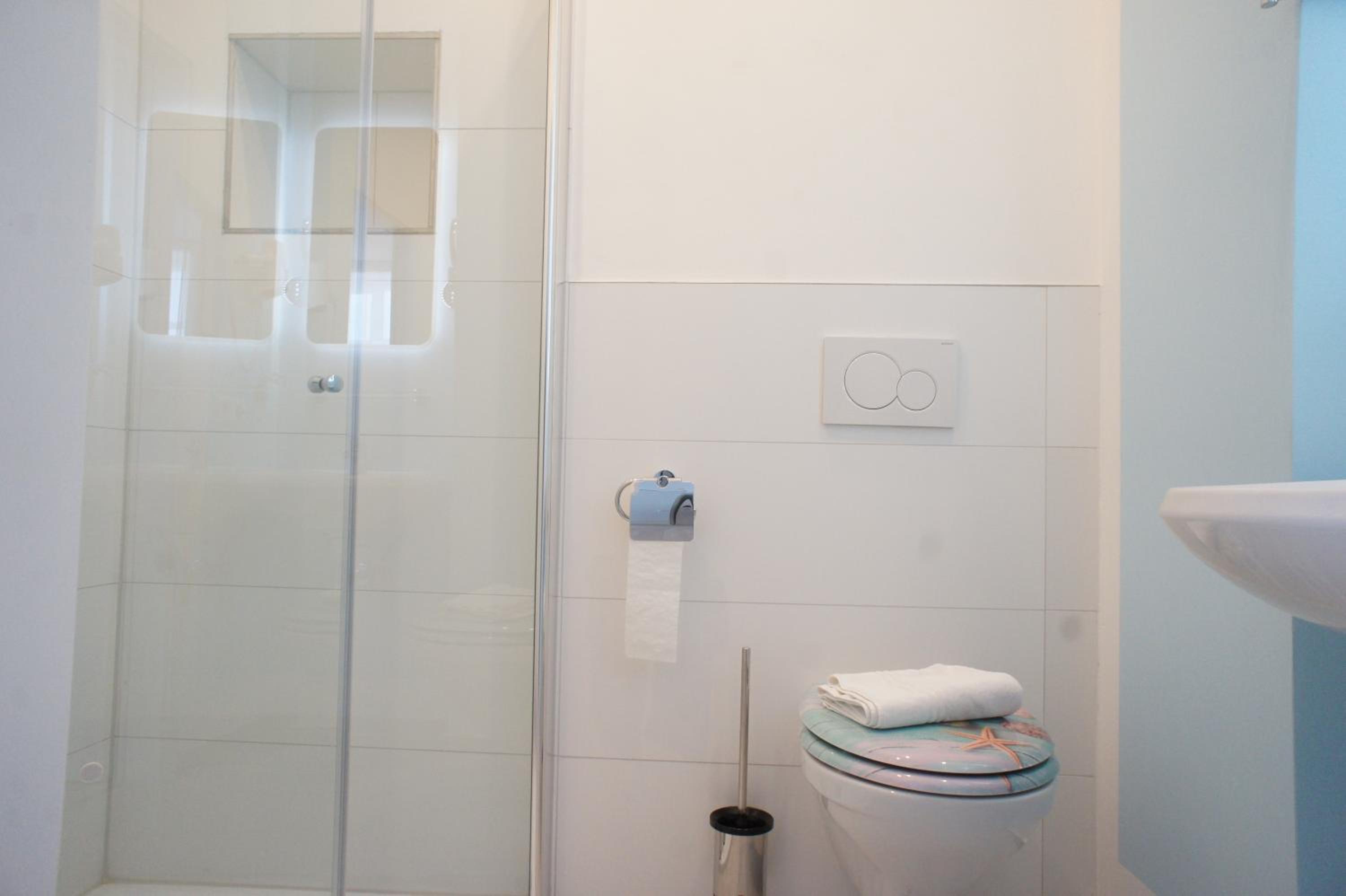 Large Double Room photo 2