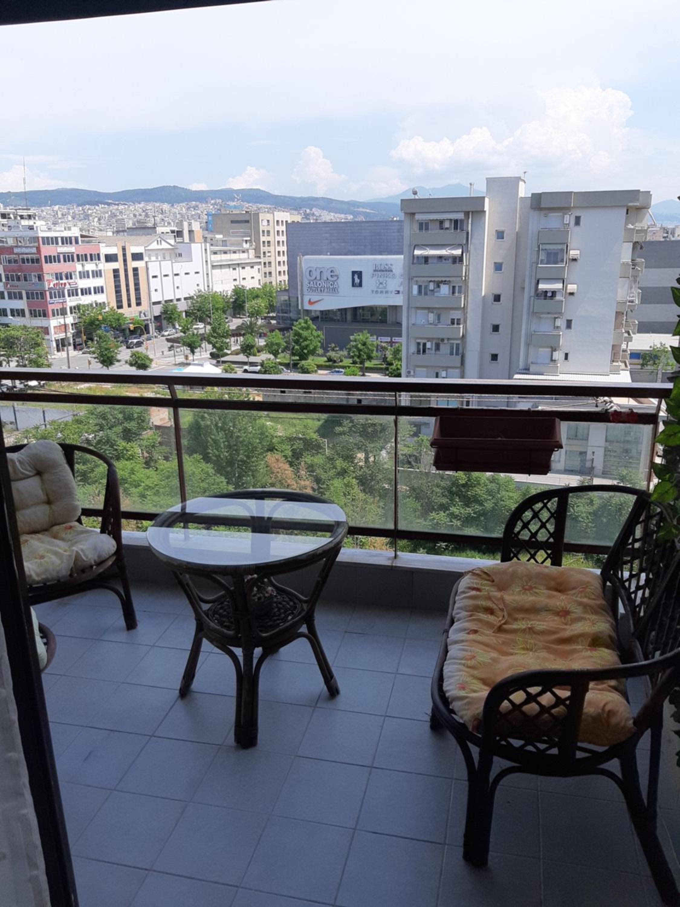 One-Bedroom Apartment - Photo 15