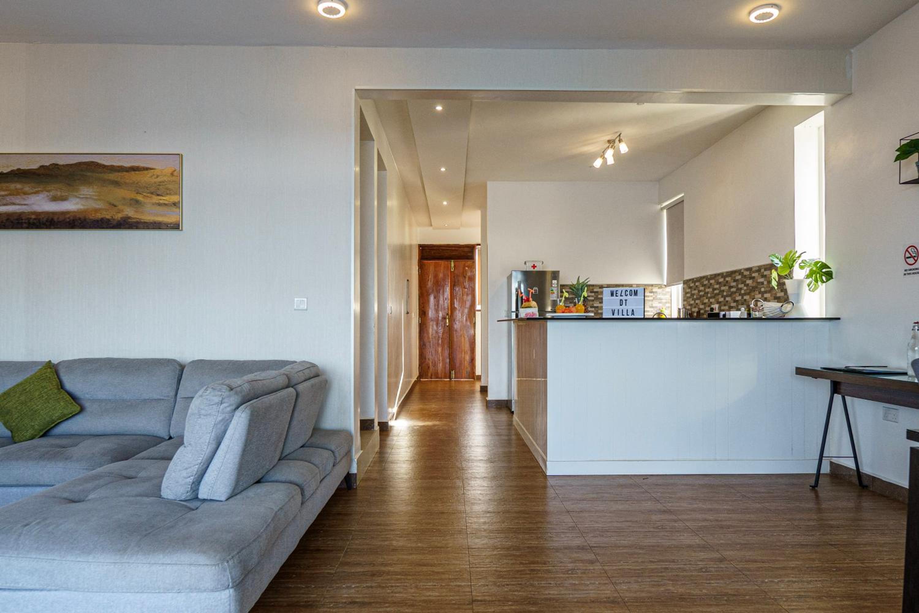 Villa - Beach Front - Photo 8