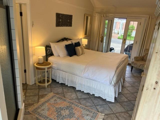 King room with balcony