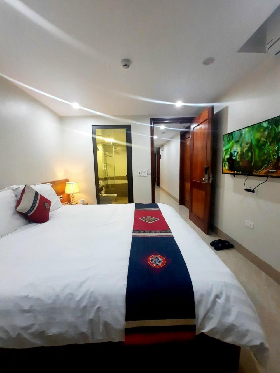 Standard Double Room - Photo 3