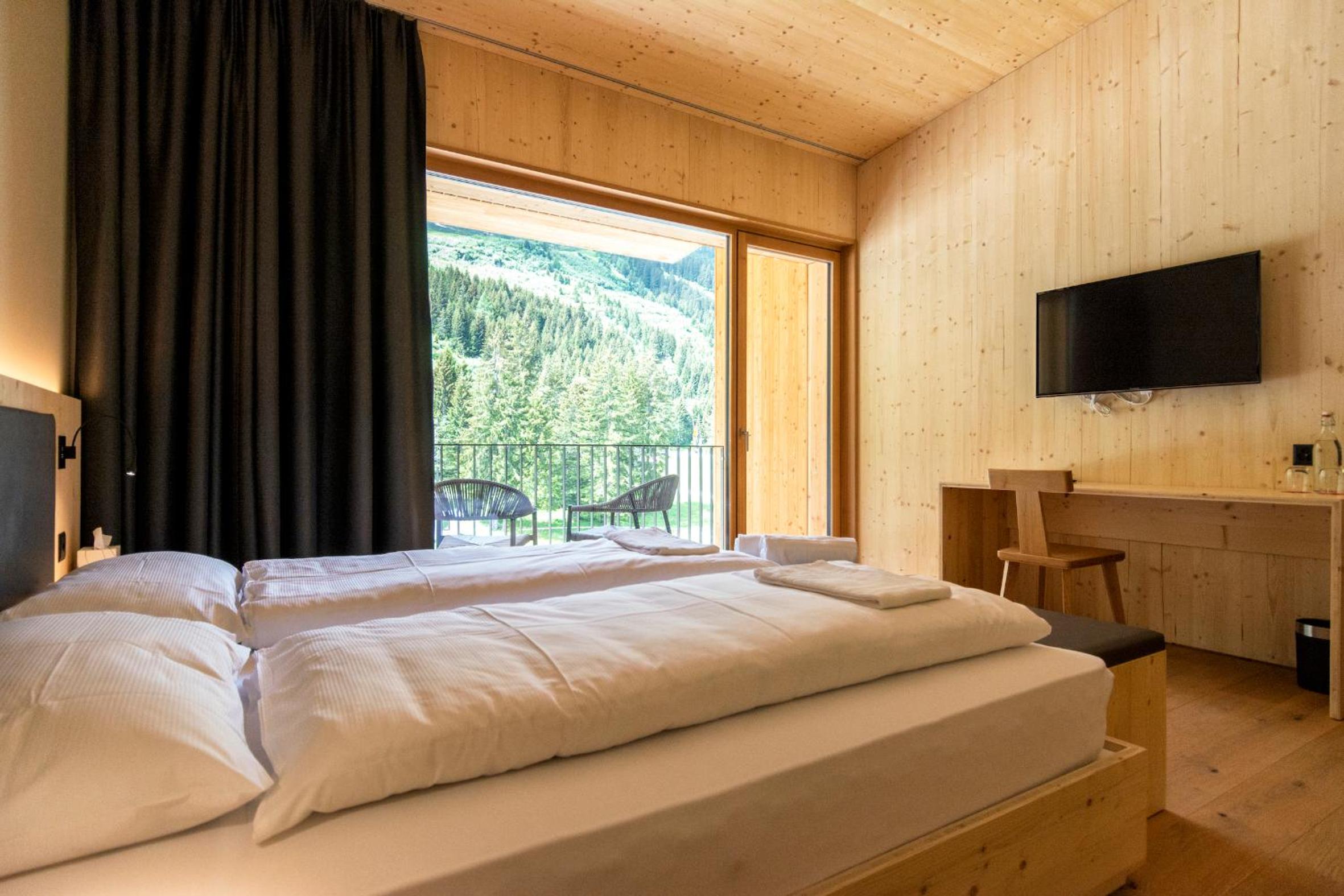 Superior Double Room - Photo 2