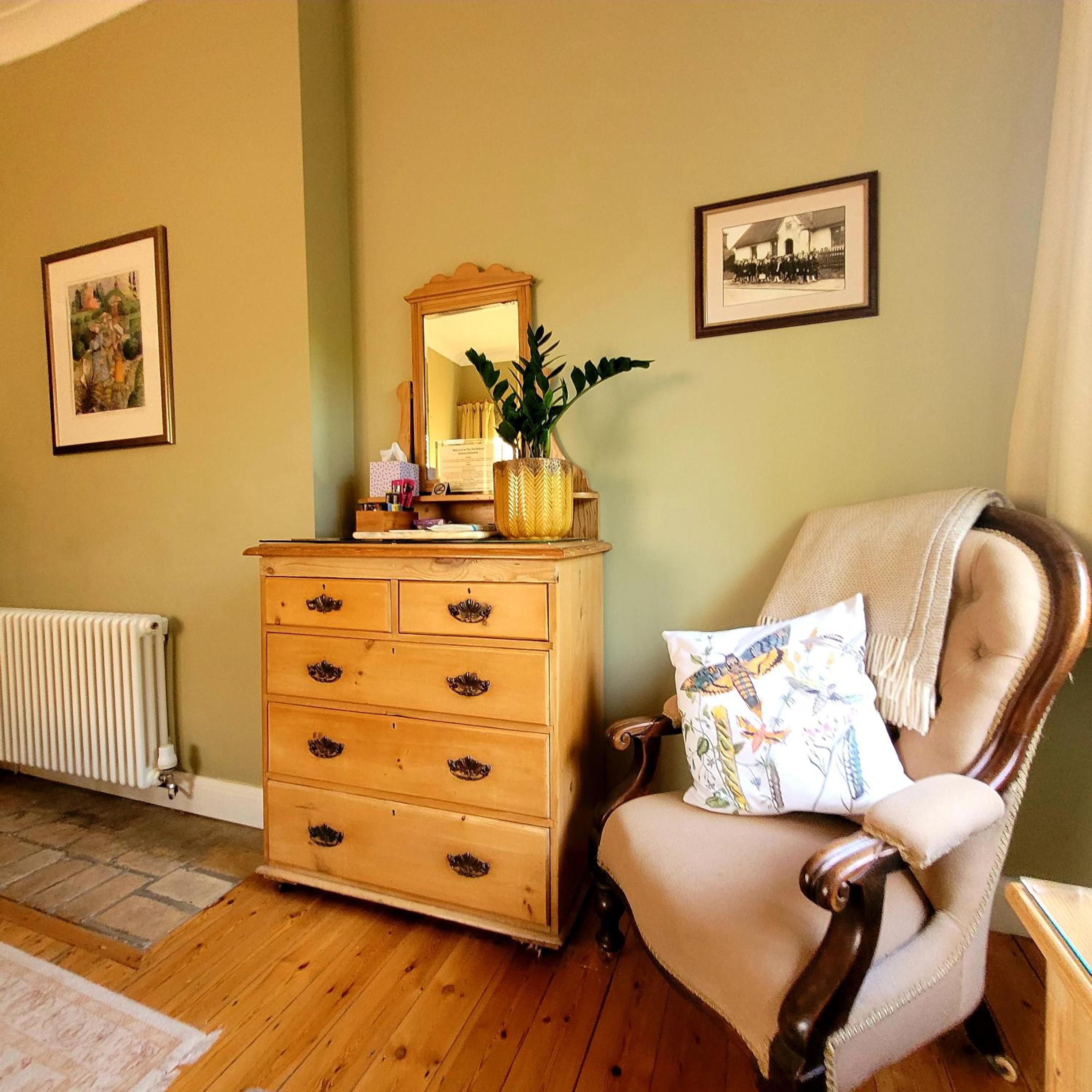 Superior King Room photo 2