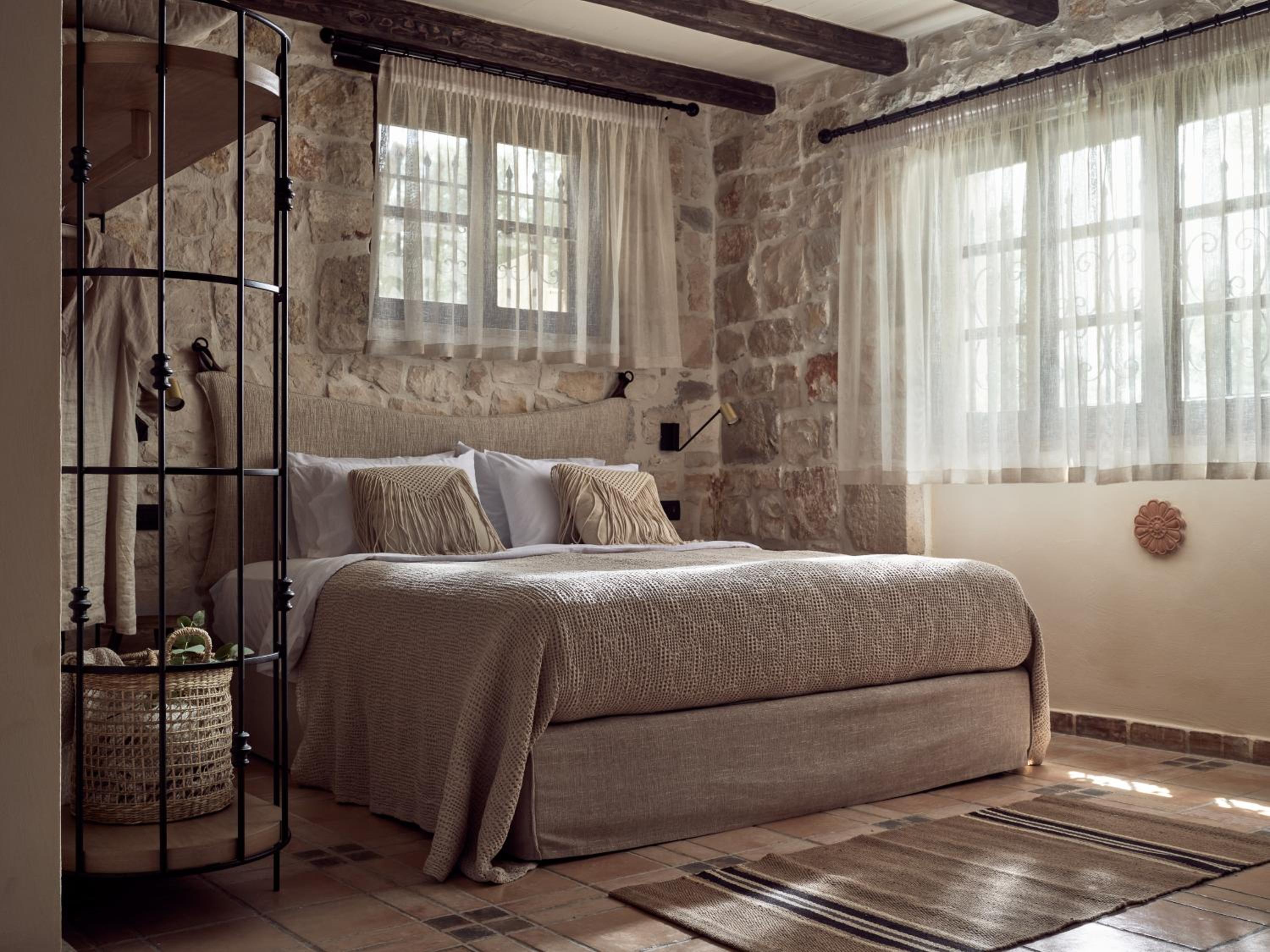 One Bedroom Residence - Photo 1