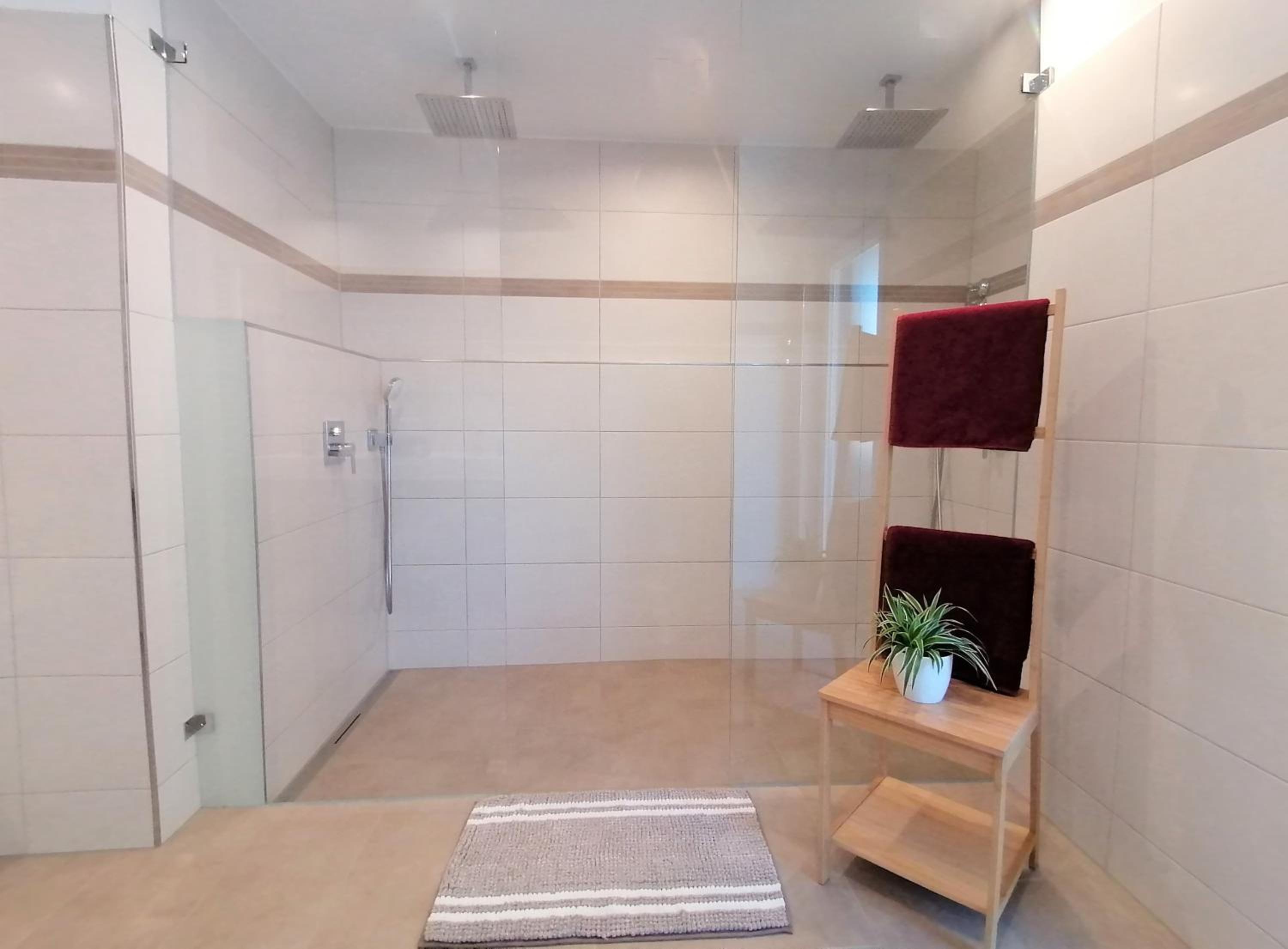 Apartment 13 photo 3