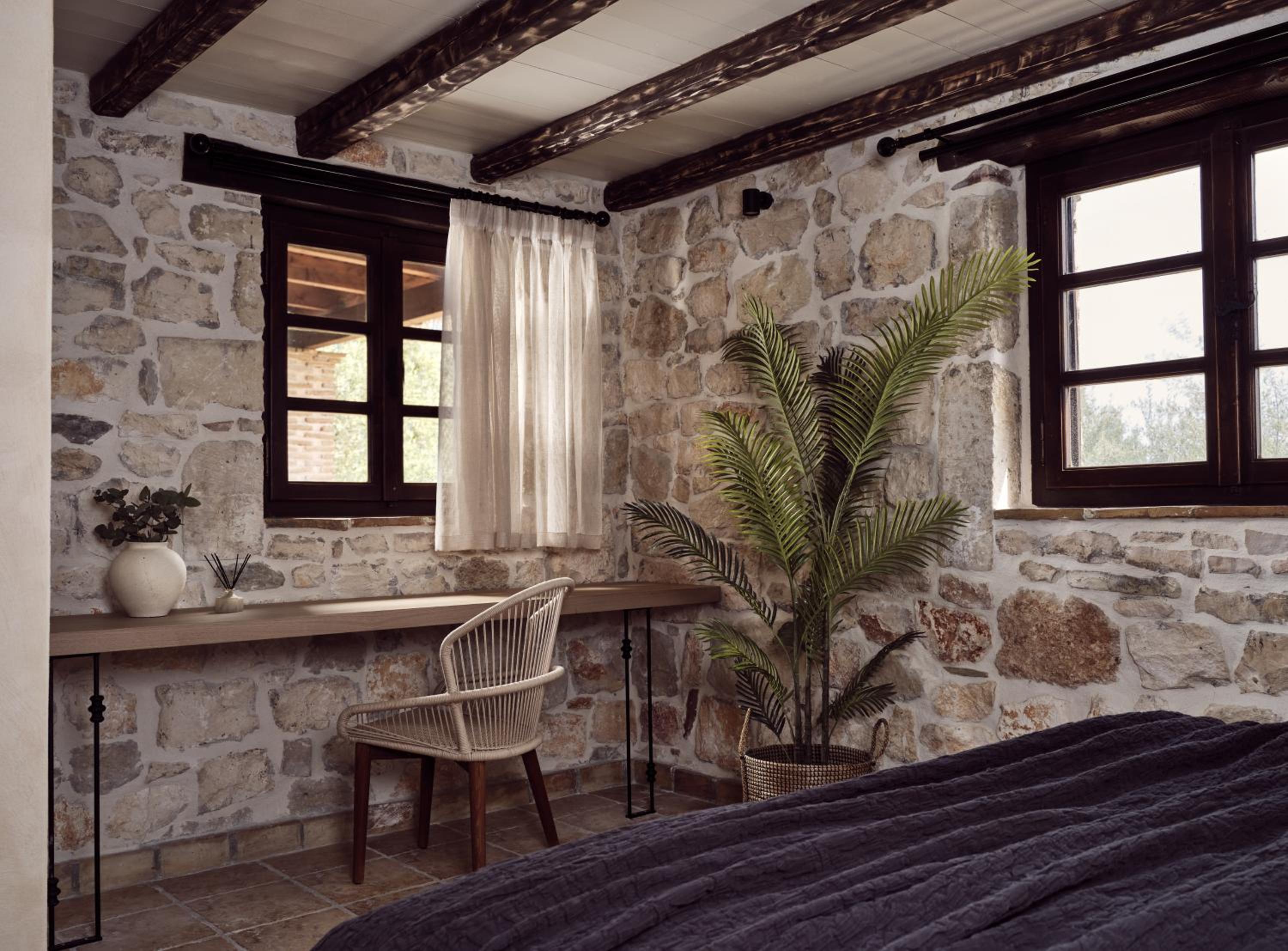 Two-Bedroom Suite - Photo 6