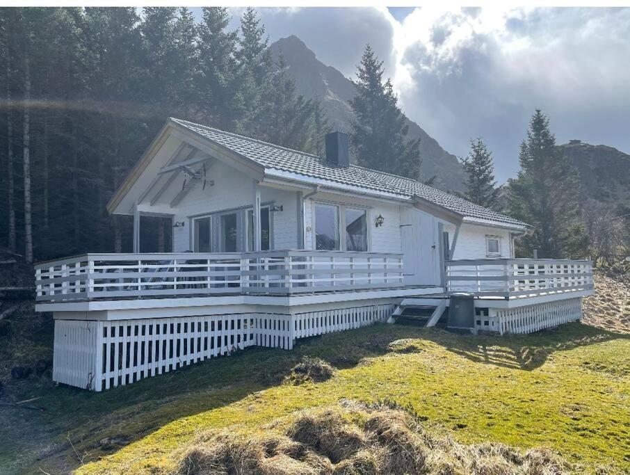 Two-Bedroom House - Photo 20