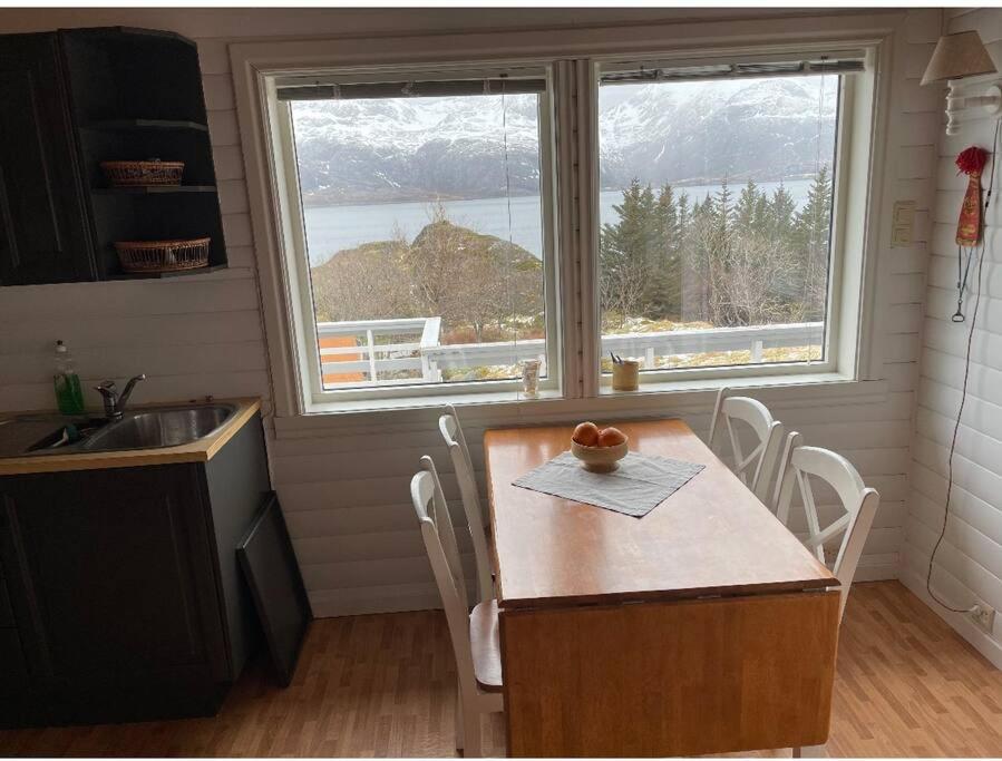 Two-Bedroom House - Photo 10
