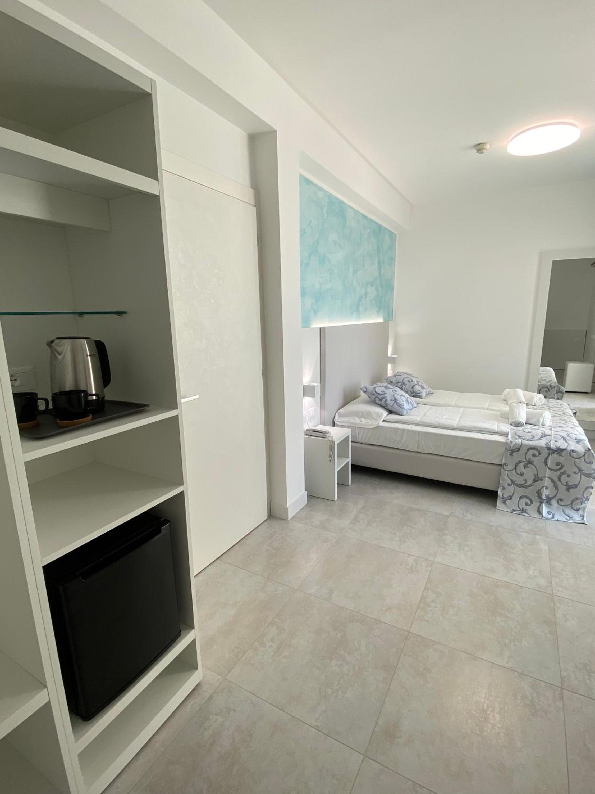 Junior Suite with Sea View photo 1