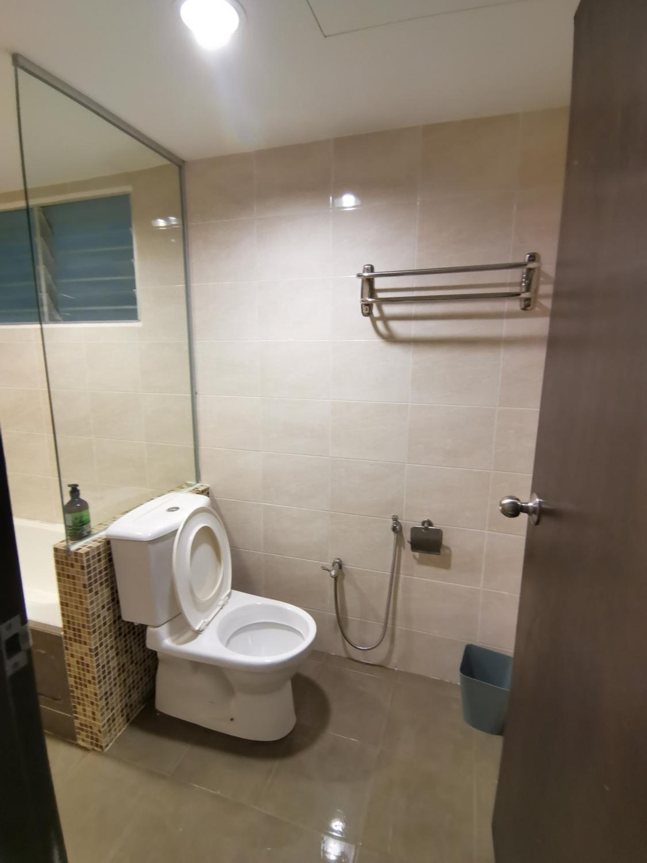 Deluxe King Suite - Photo 16