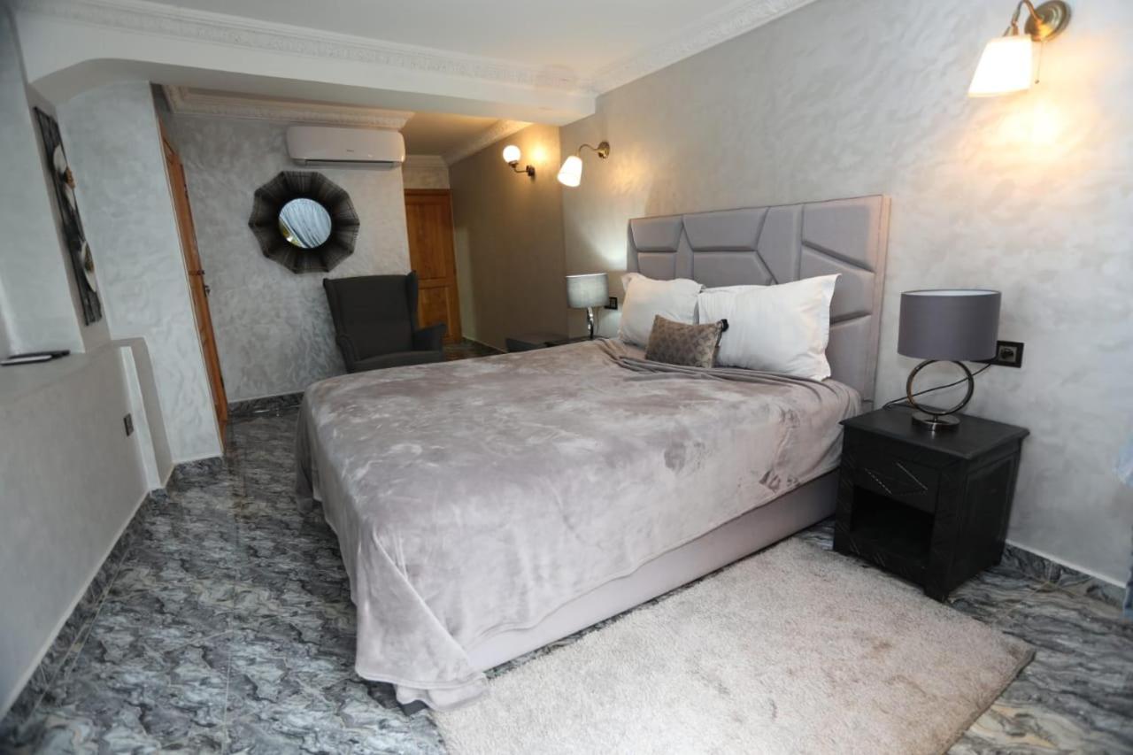 Suite with Terrace - Photo 3