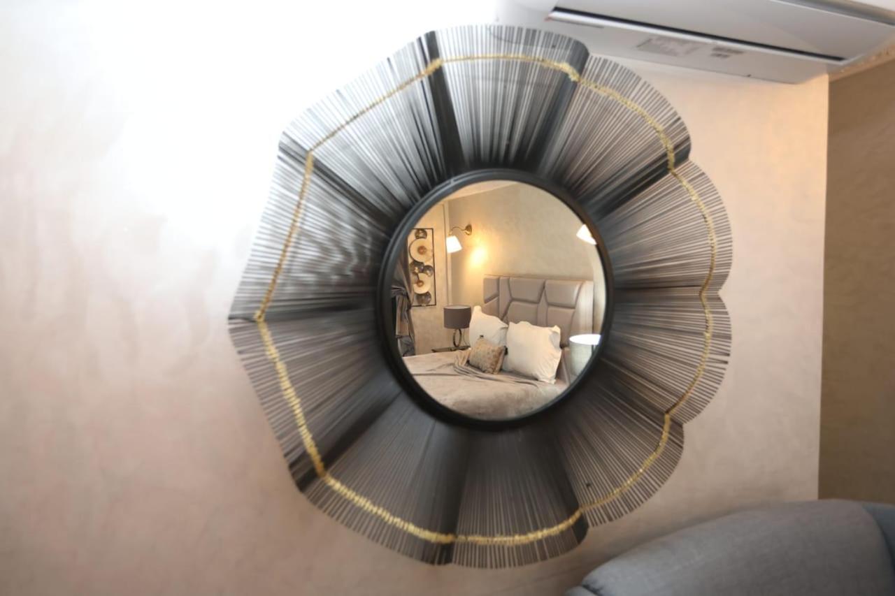 Suite with Terrace - Photo 5