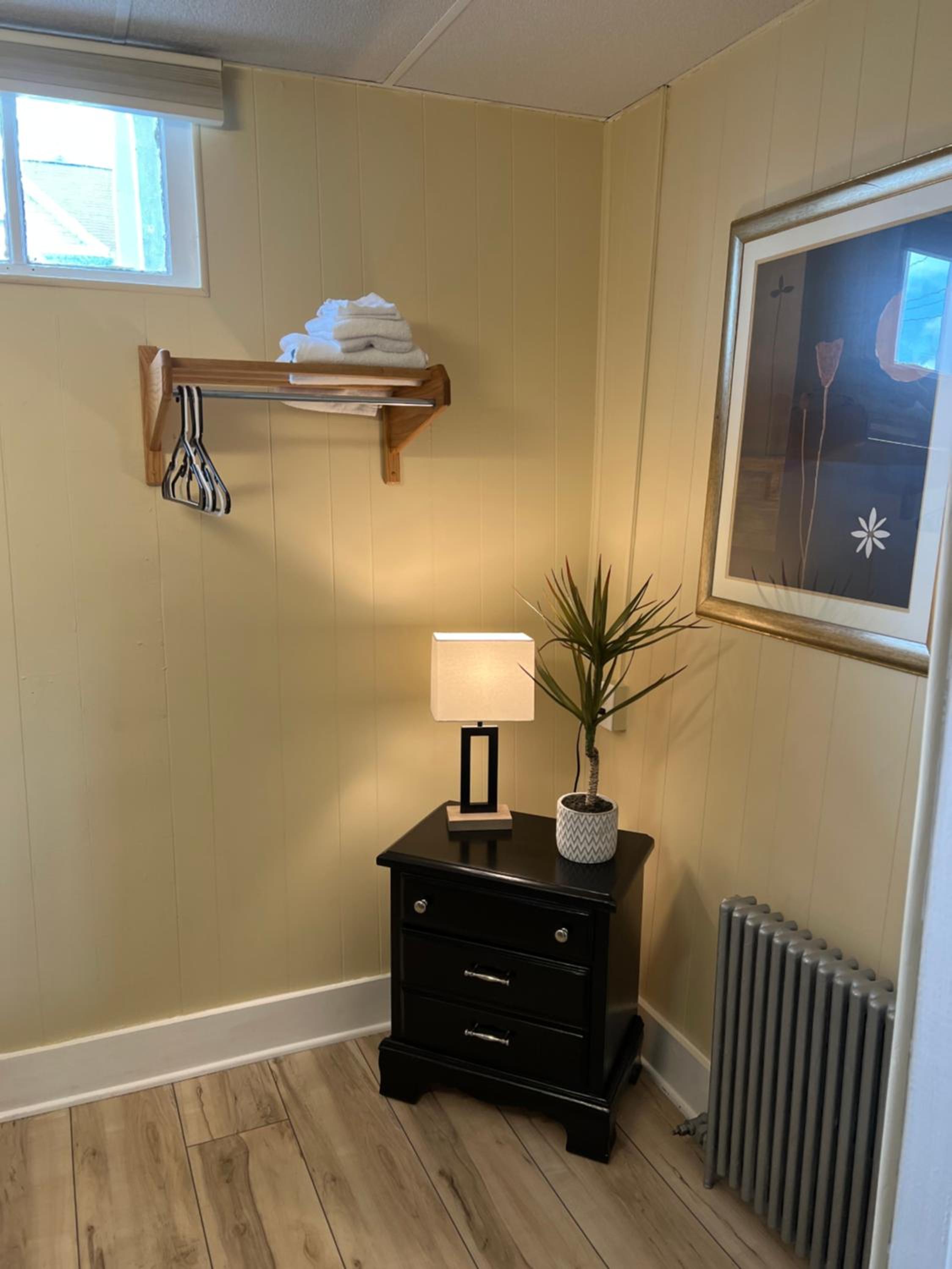 Queen Room photo 3