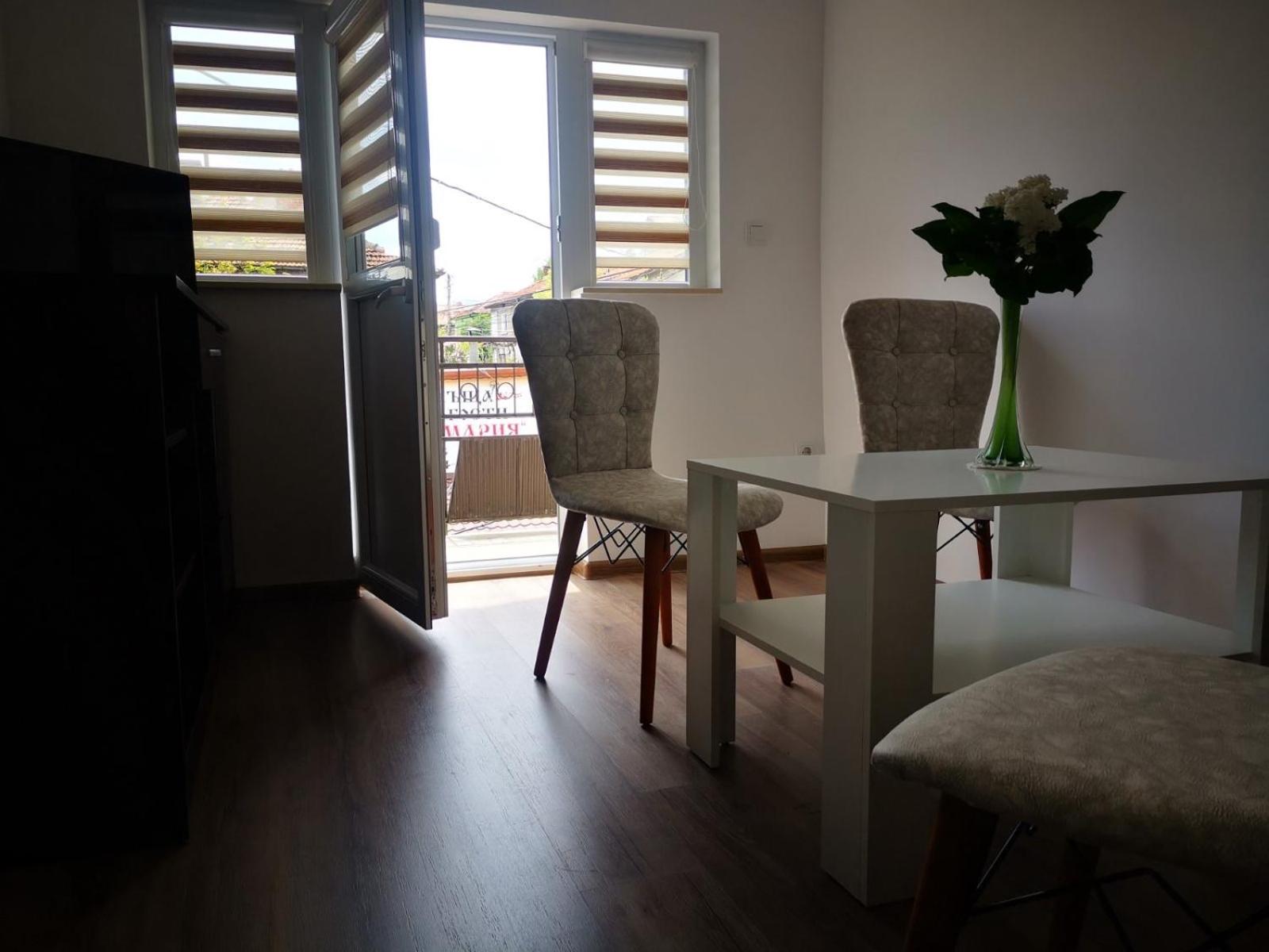 Apartment with Balcony photo 1
