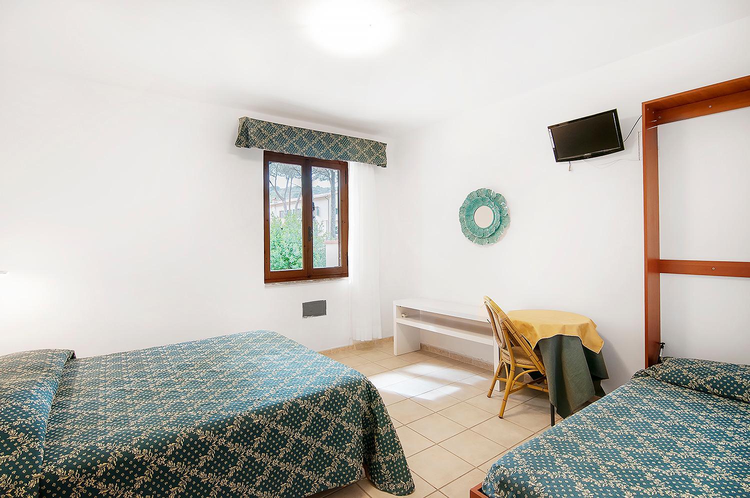 Triple Room (3 Adults + 1 Child) photo 3