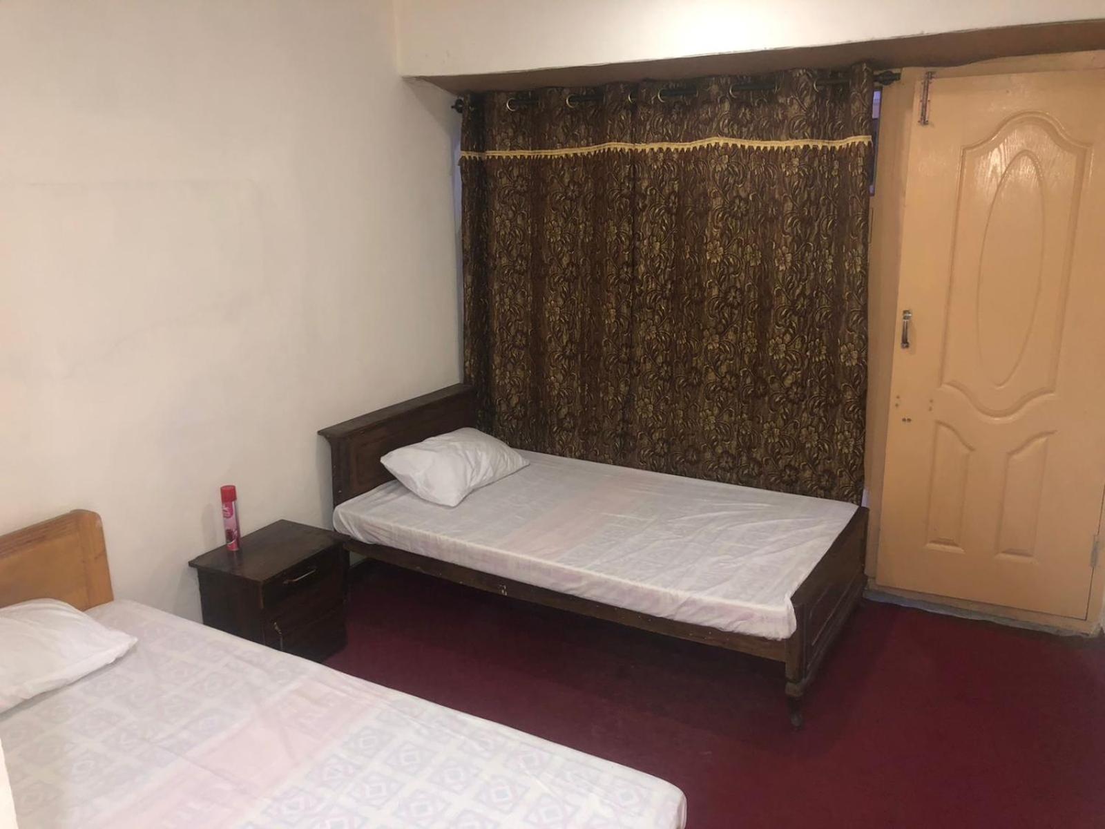 Double or Twin Room with Bathroom photo 2