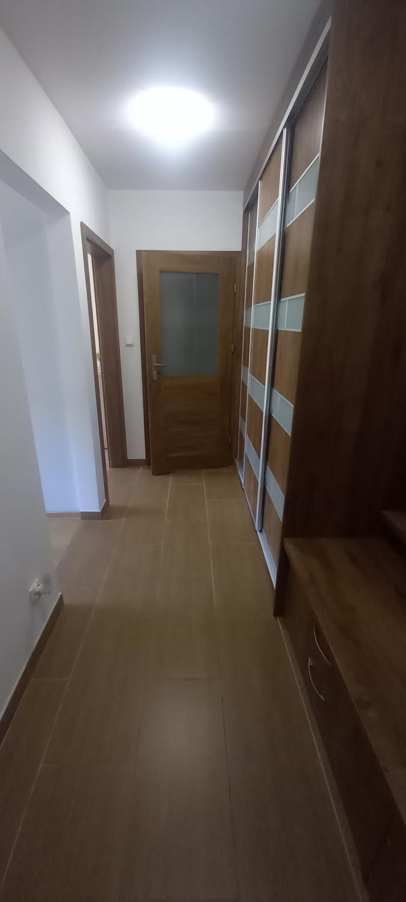 One-Bedroom Apartment - Photo 14