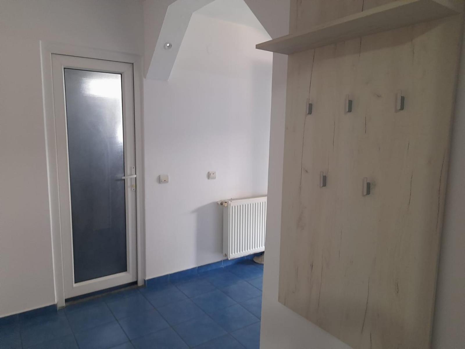 Two-Bedroom House photo 3