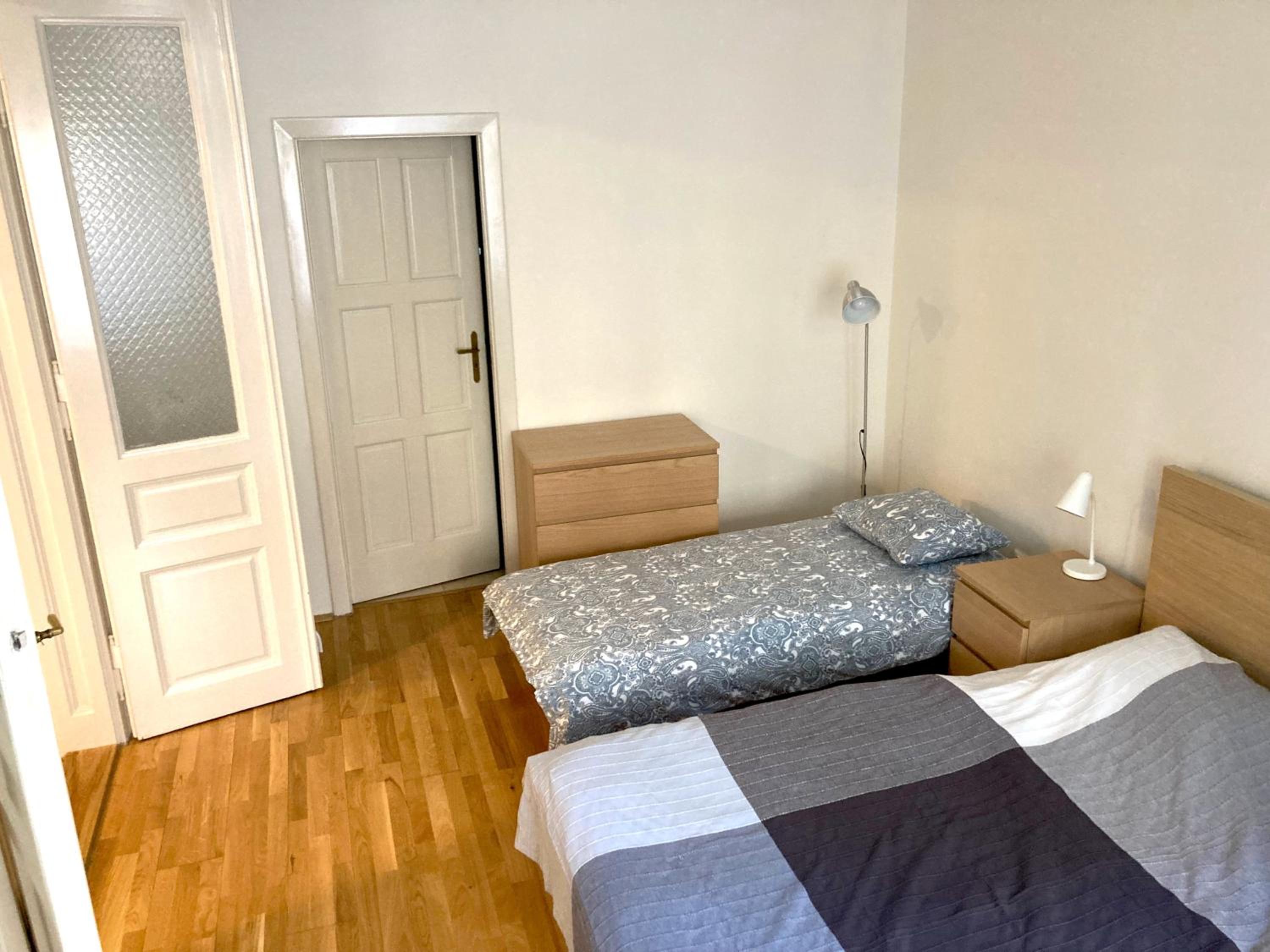 Apartment - Photo 23