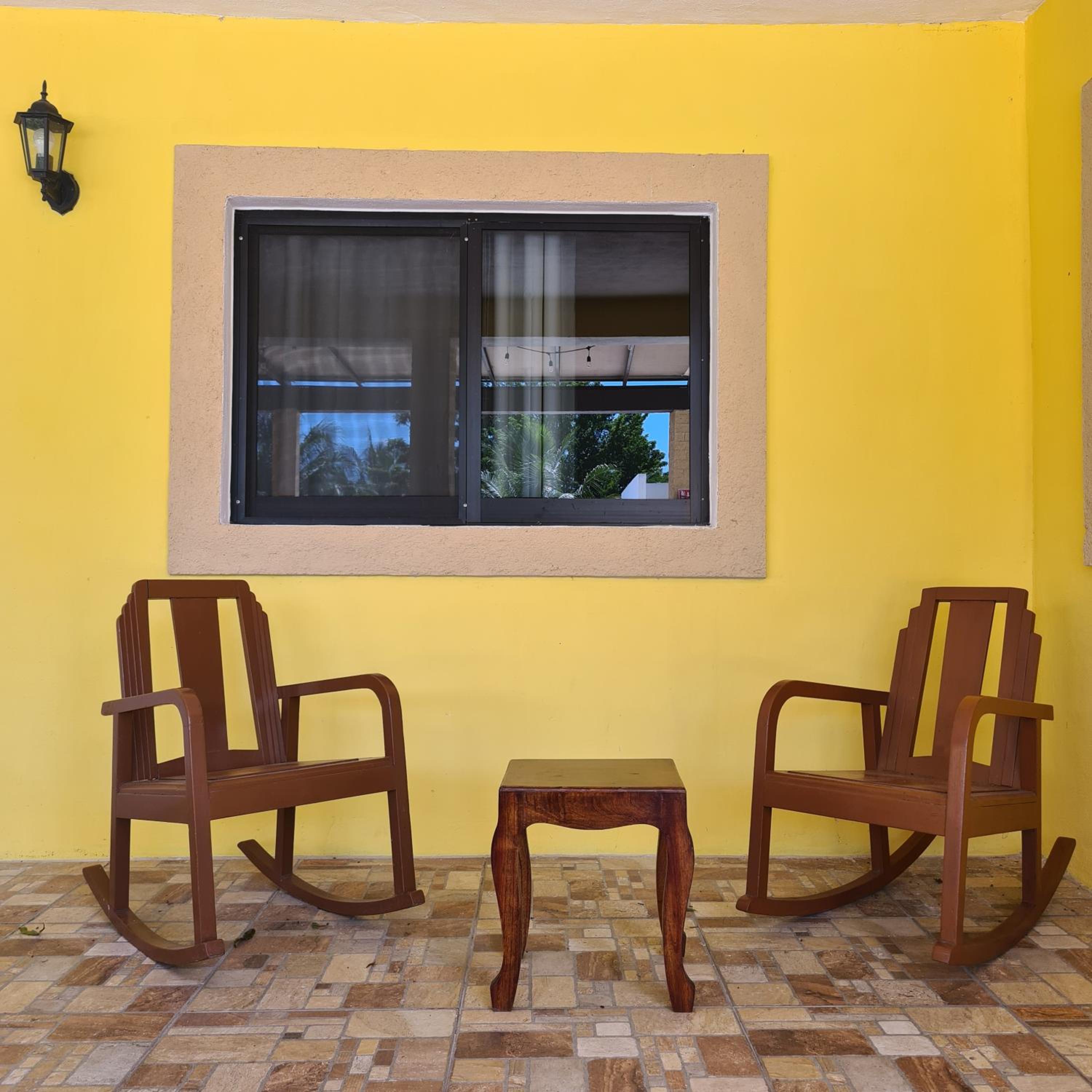 Deluxe Room (2 Adults + 1 Child) - Photo 13