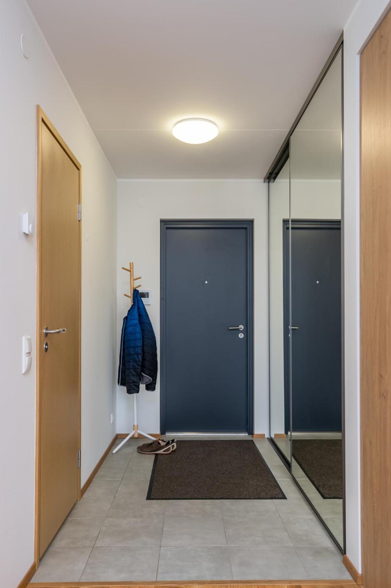 One-Bedroom Apartment - Photo 10