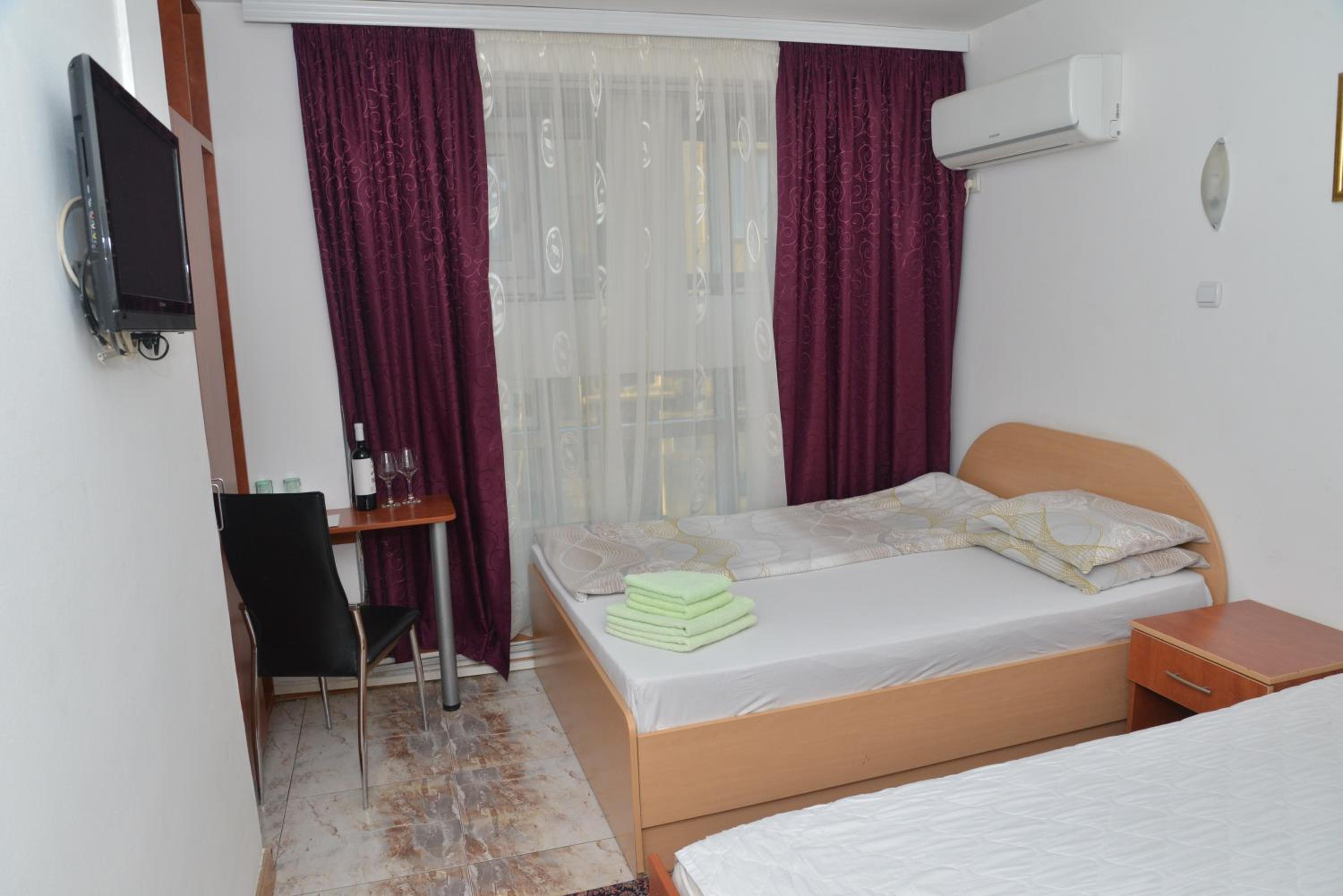 Standard Double Room photo 1