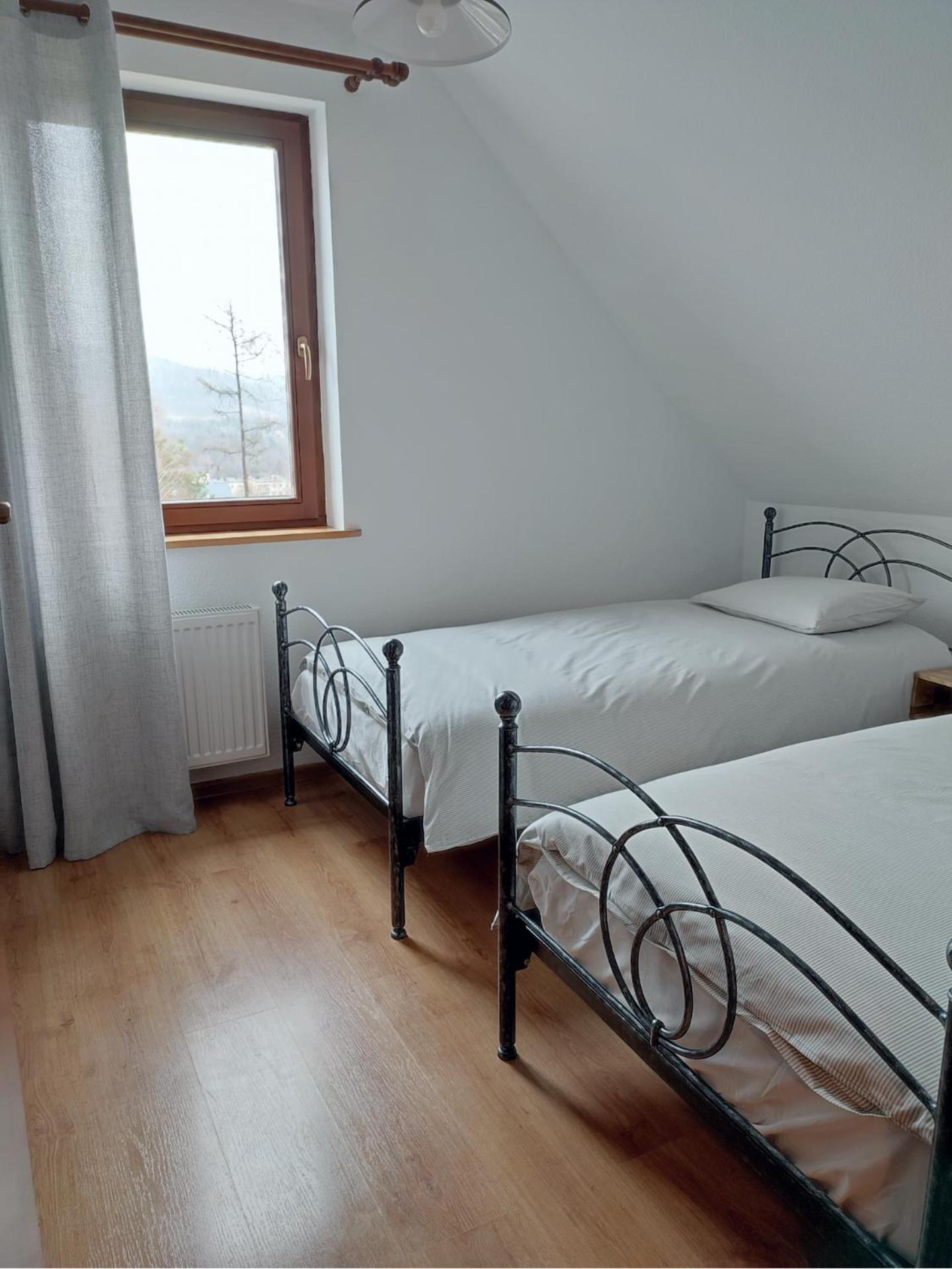 Apartment with Mountain View - Photo 6