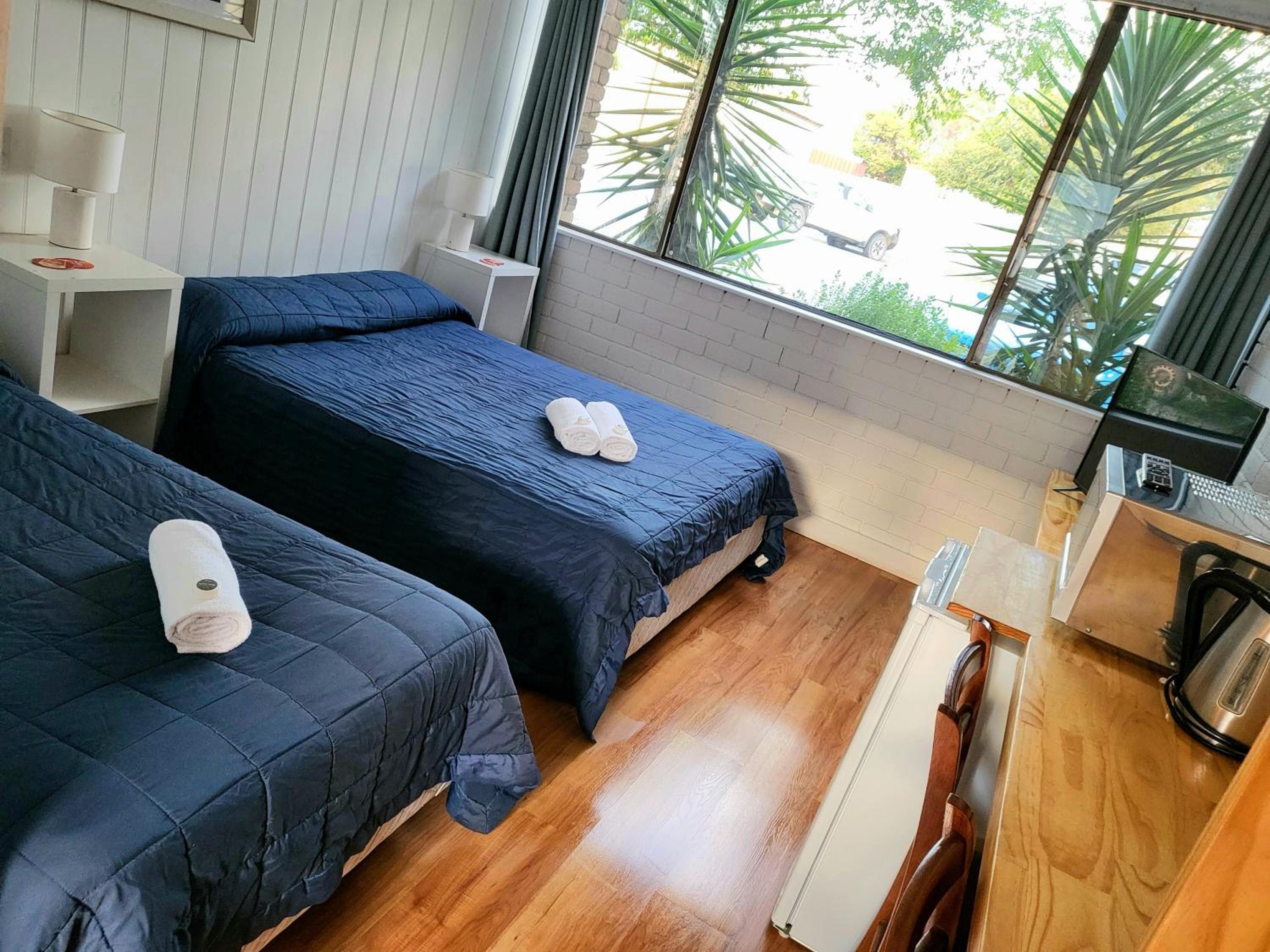 Deluxe Queen Room