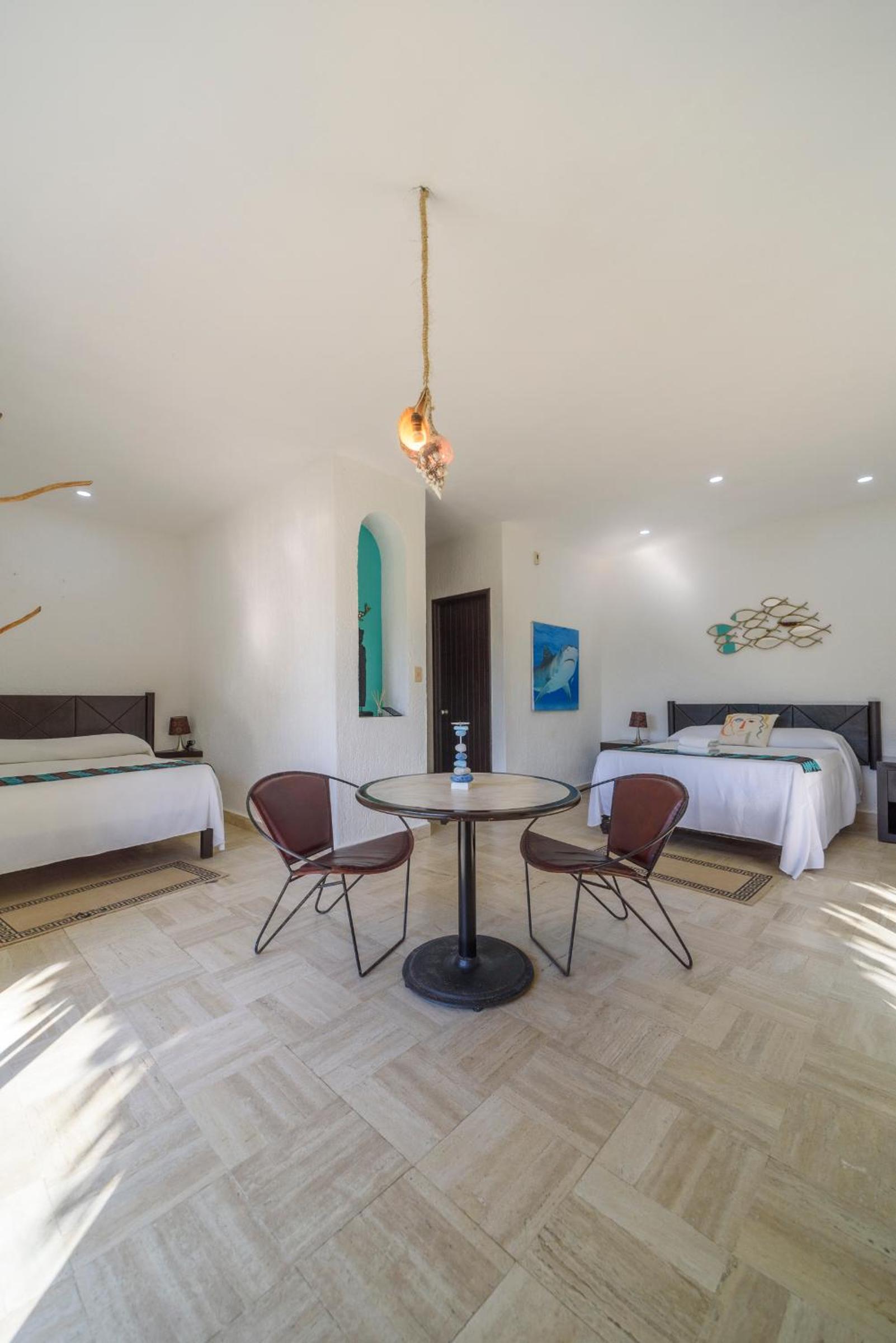 Double Room with Garden View - Photo 7