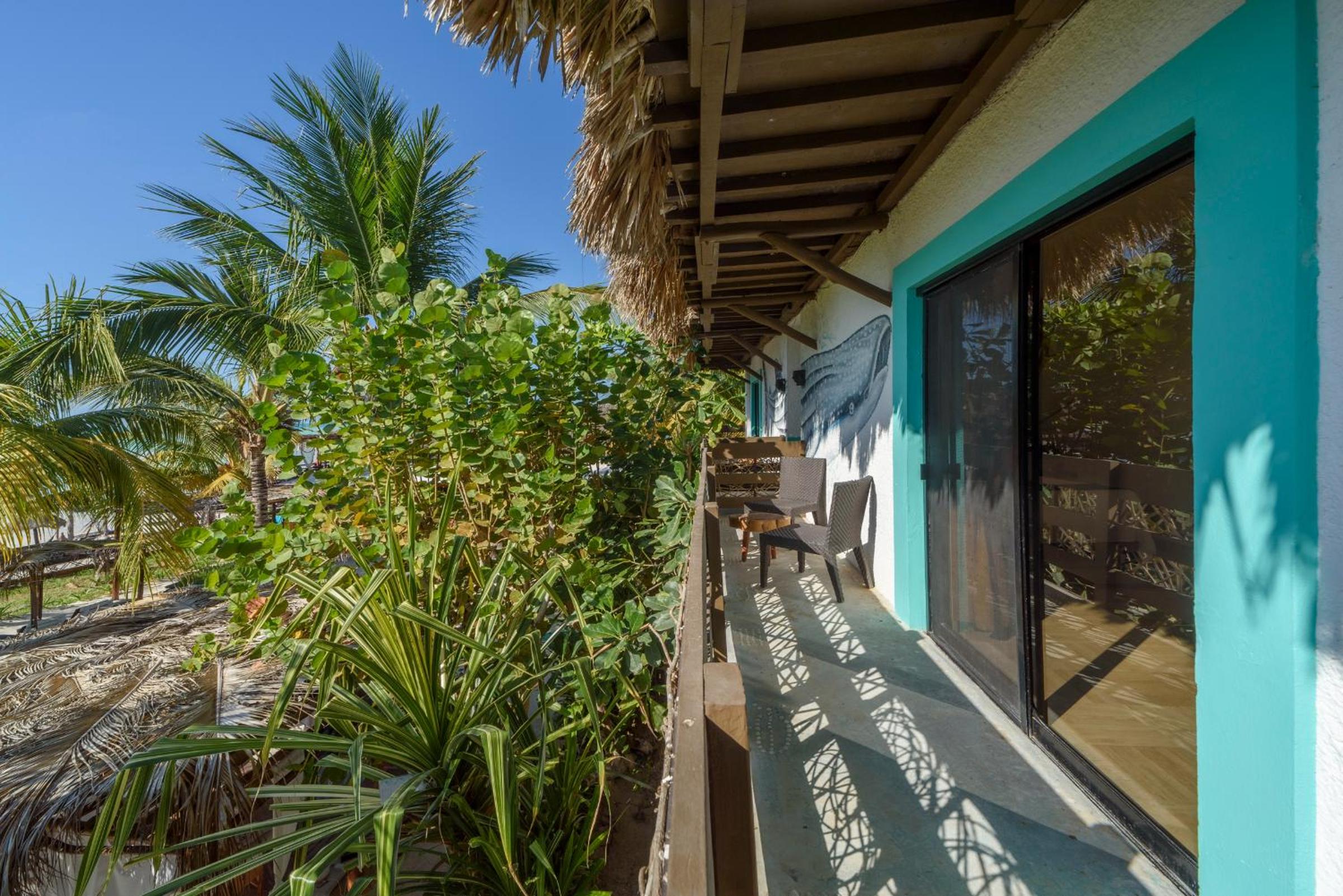 Double Room with Garden View - Photo 5