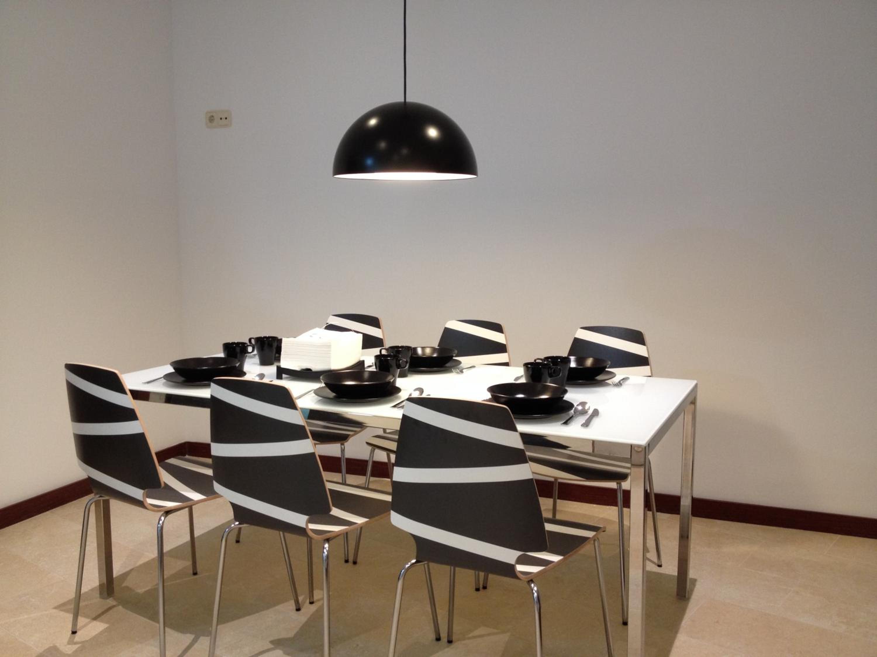 Two-Bedroom Apartment - Photo 34