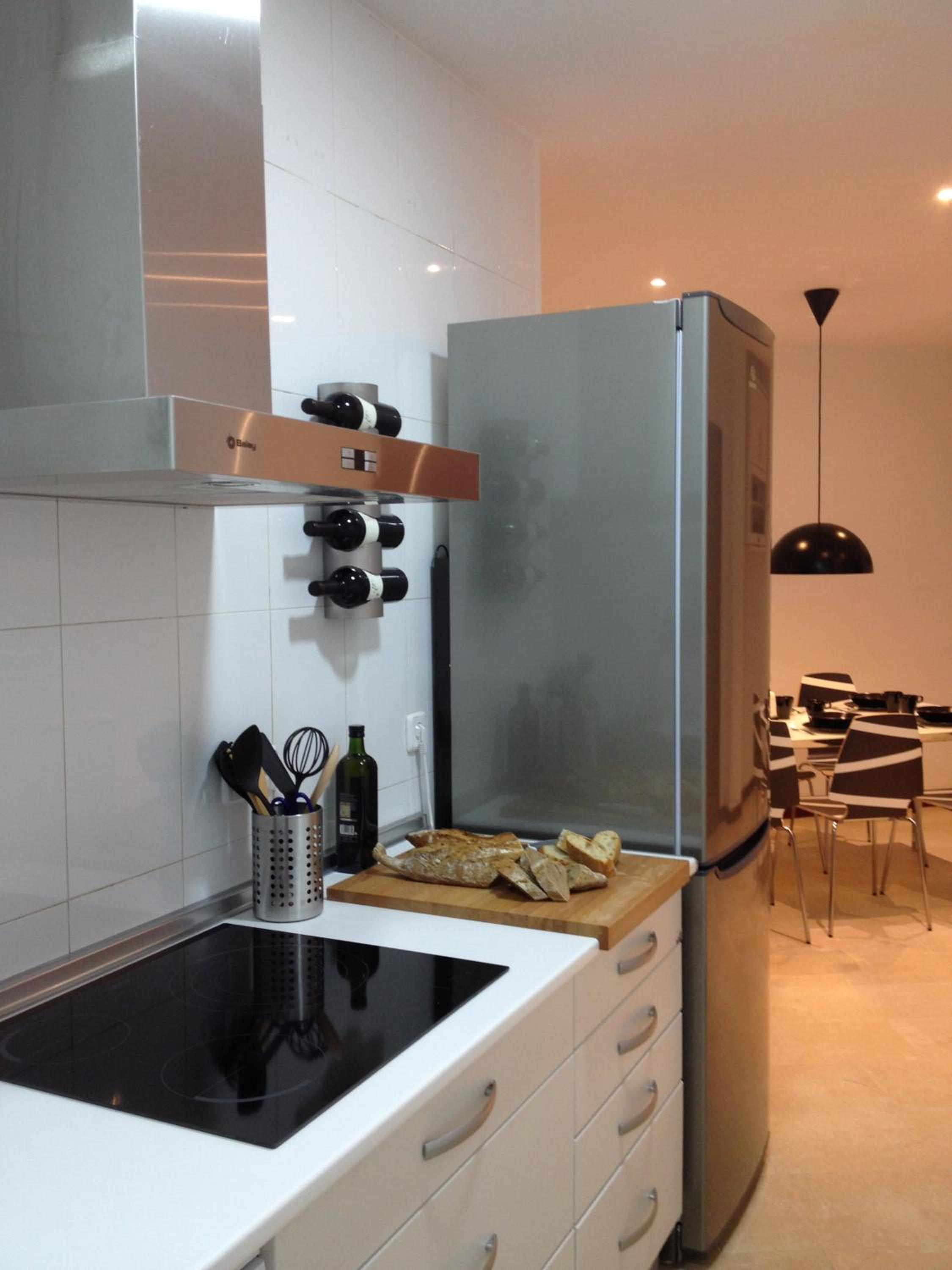 Two-Bedroom Apartment - Photo 38