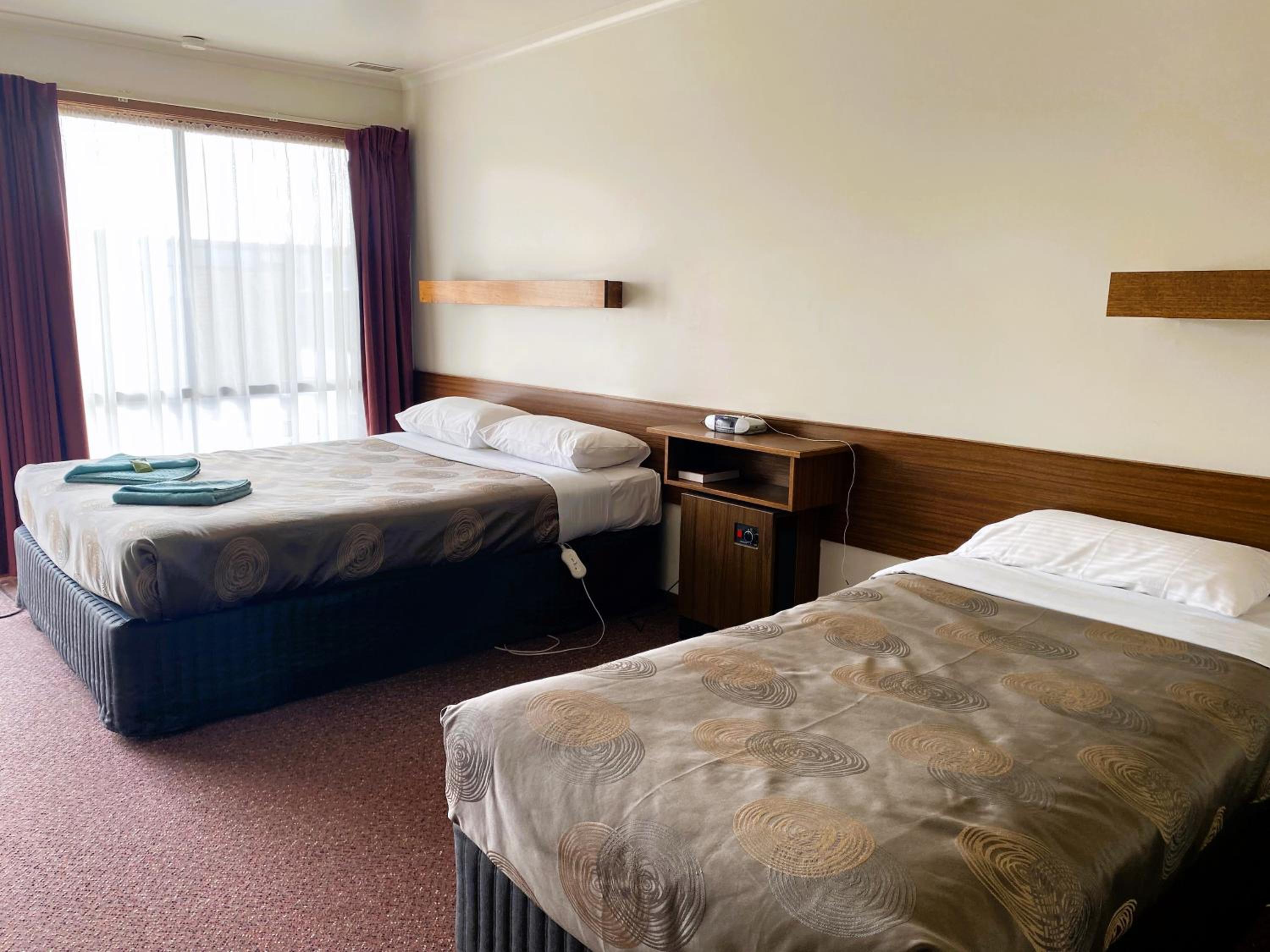 Standard Twin Room photo 2