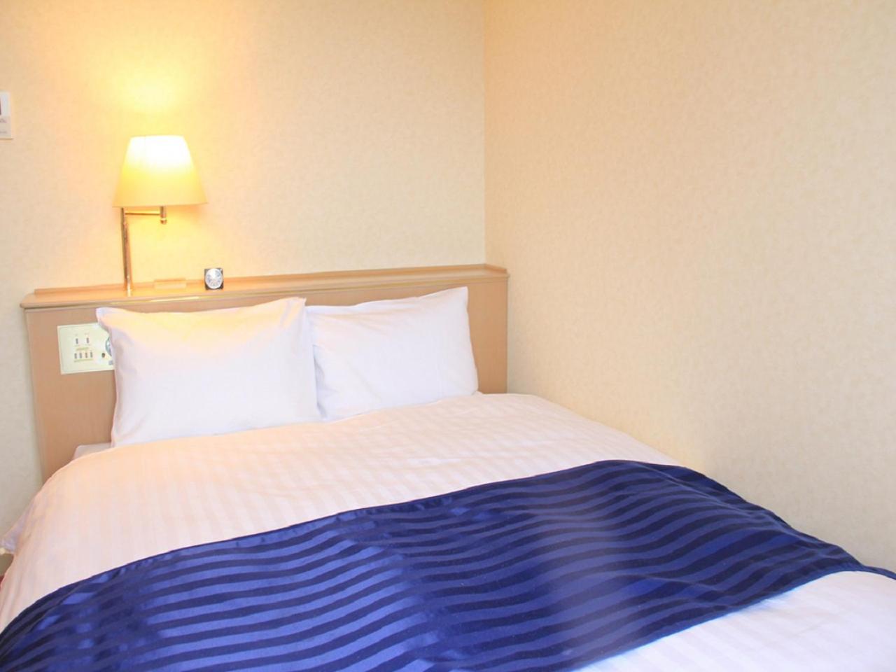 Double Room - Non-Smoking  - Photo 5