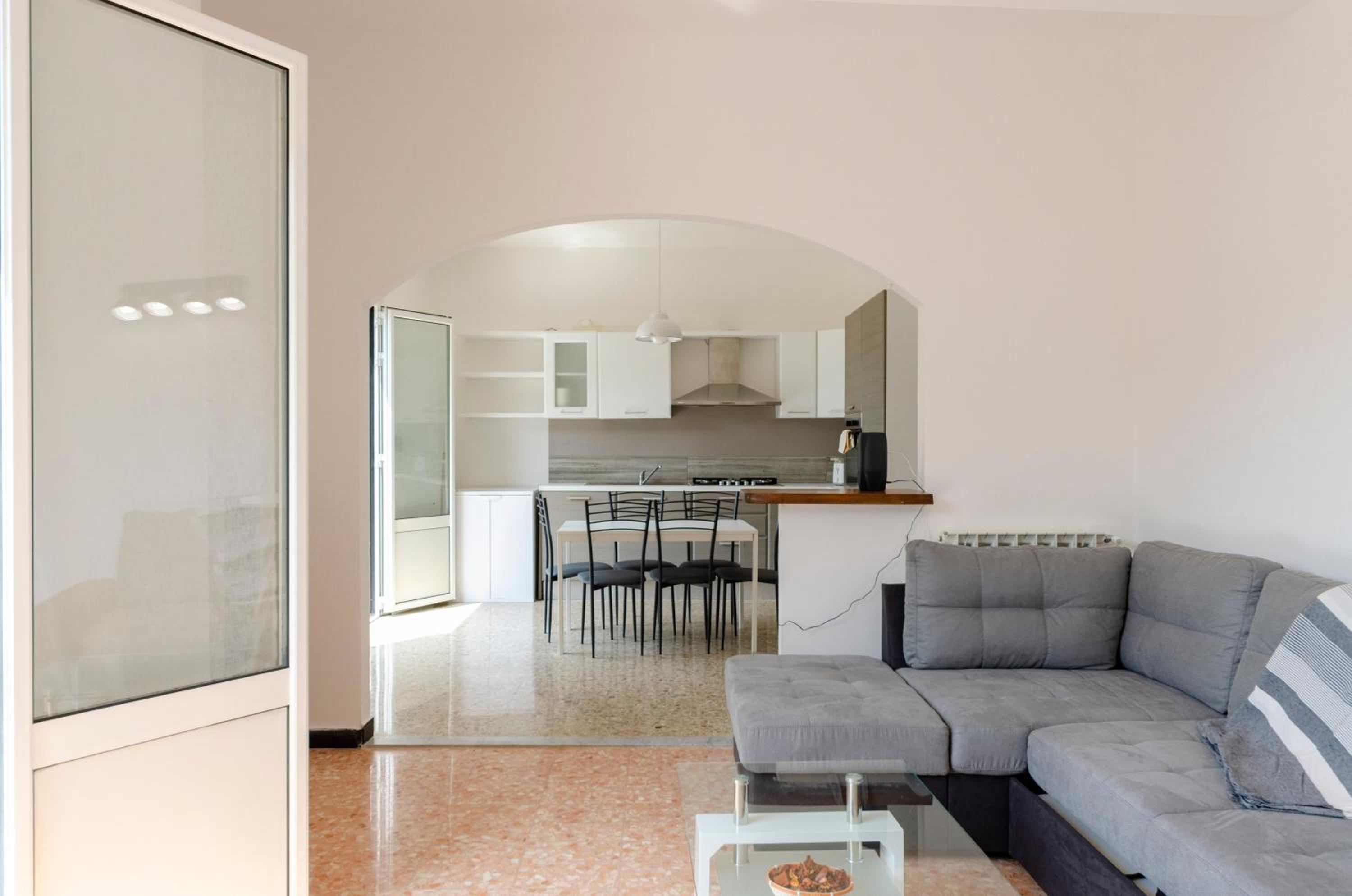 Three-Bedroom Apartment with Balcony photo 2