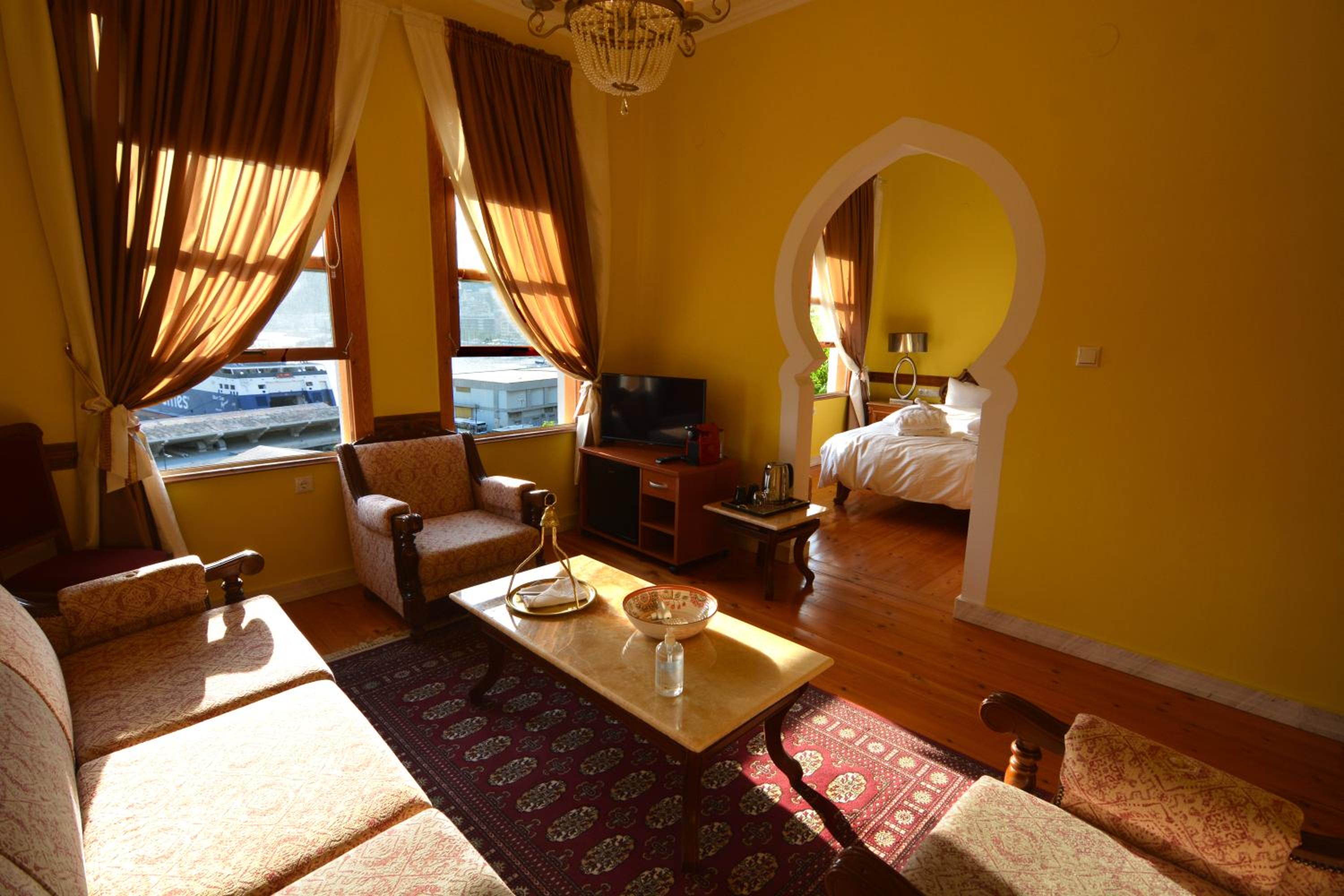 Apartment with Sea View - Photo 1