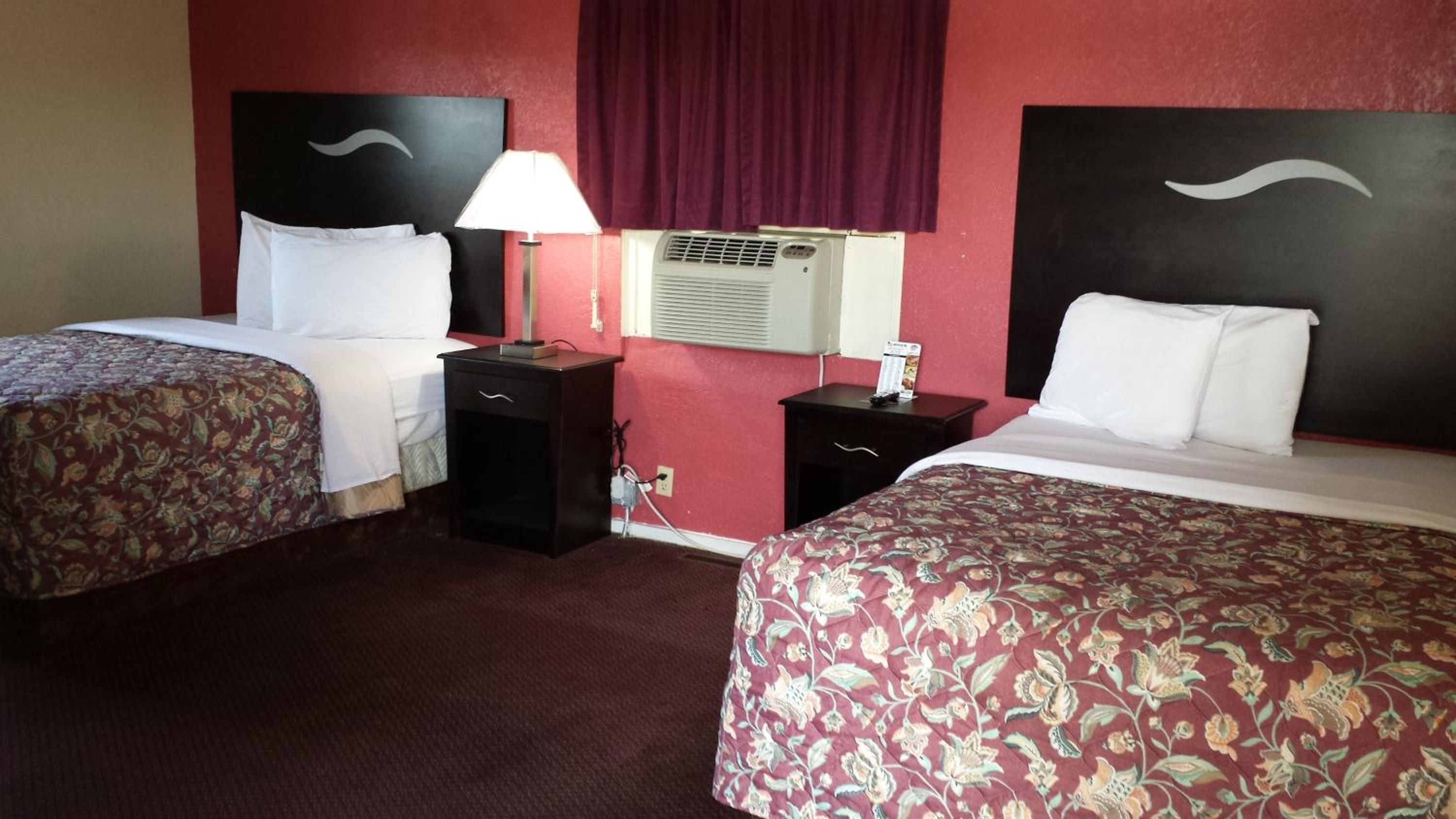 Budget Double Room photo 1