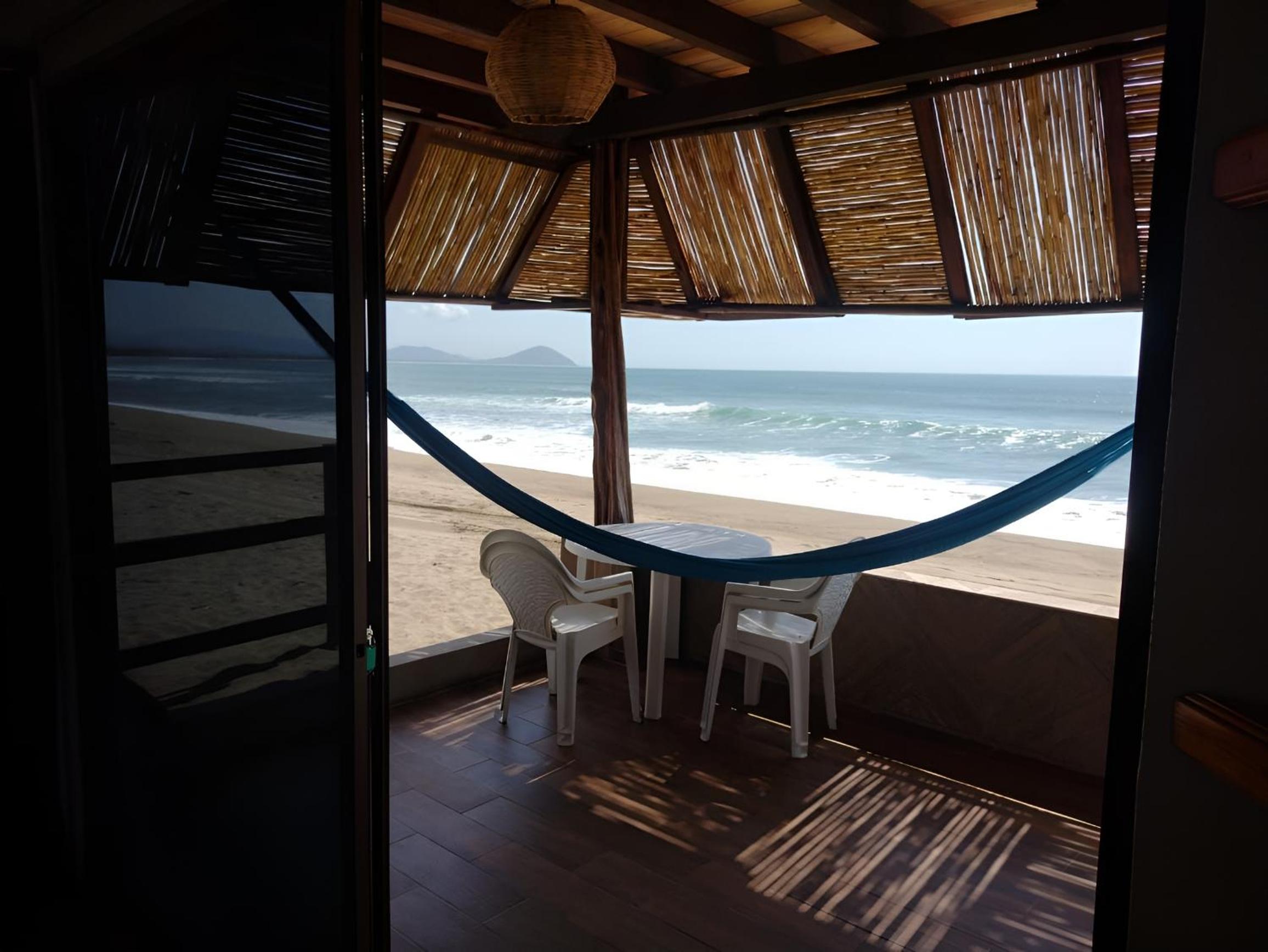 Deluxe Double or Twin Room with Sea View - Photo 22