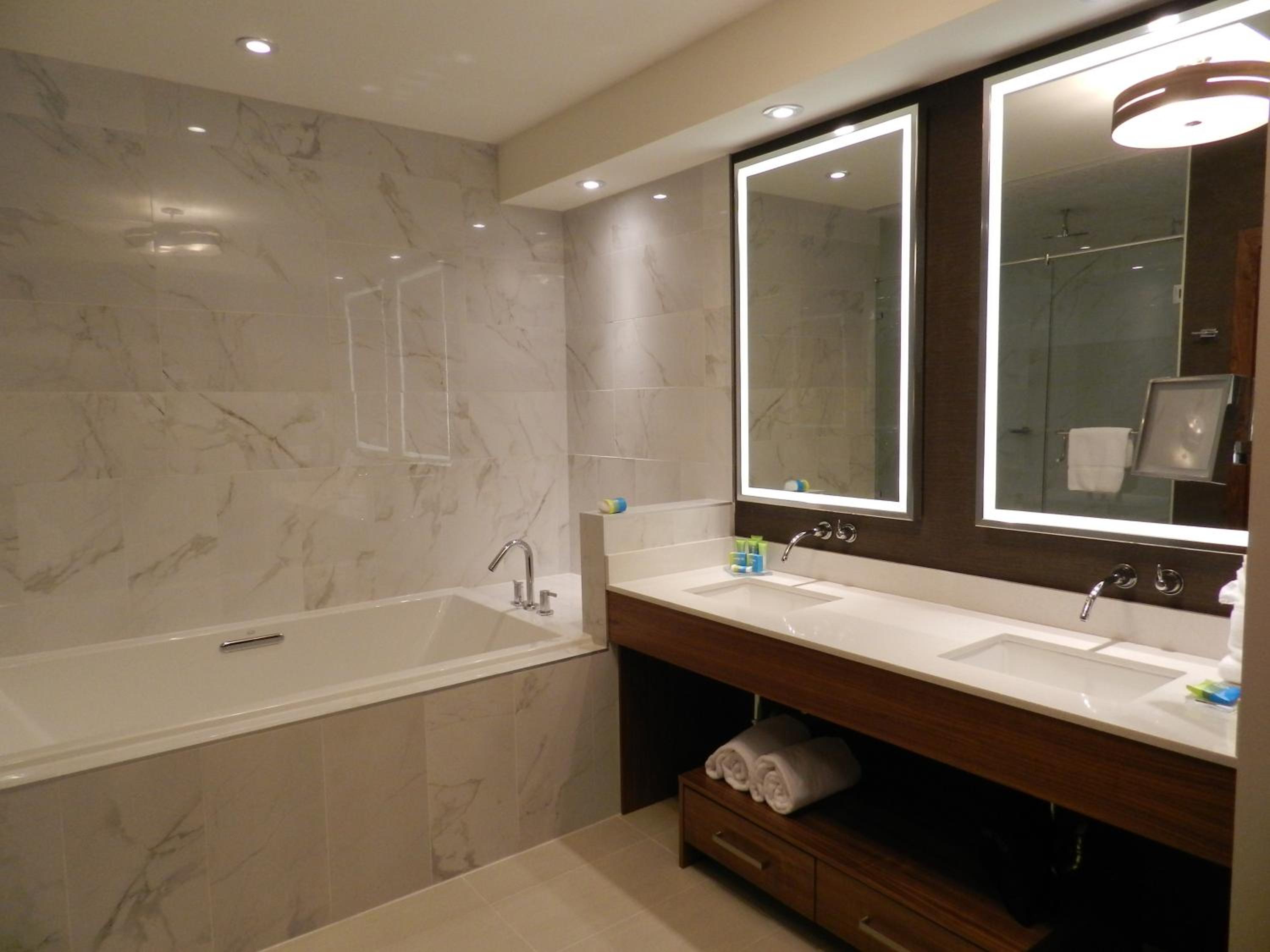 One-Bedroom King Suite with Sofa Bed