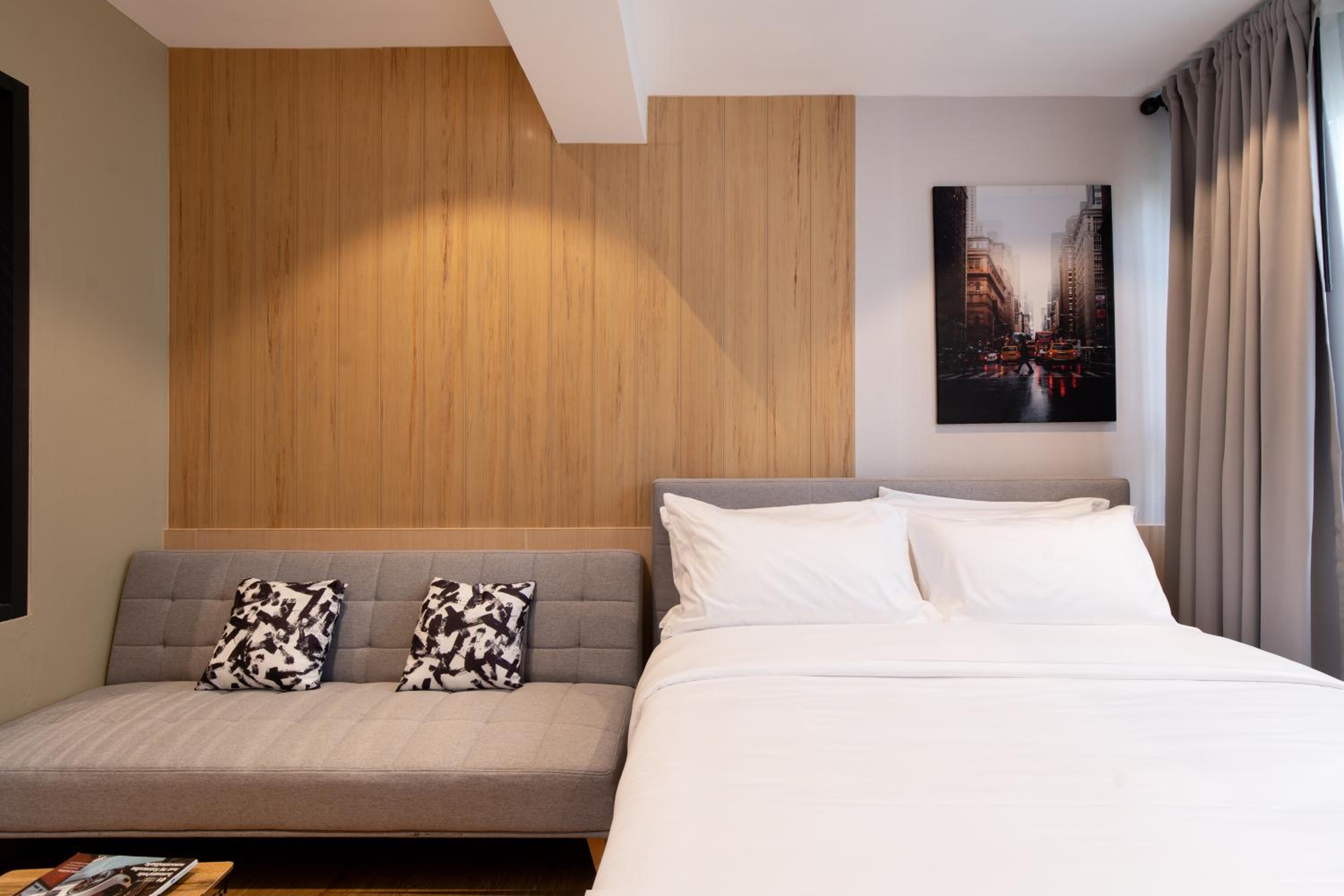 Queen Room - Photo 4