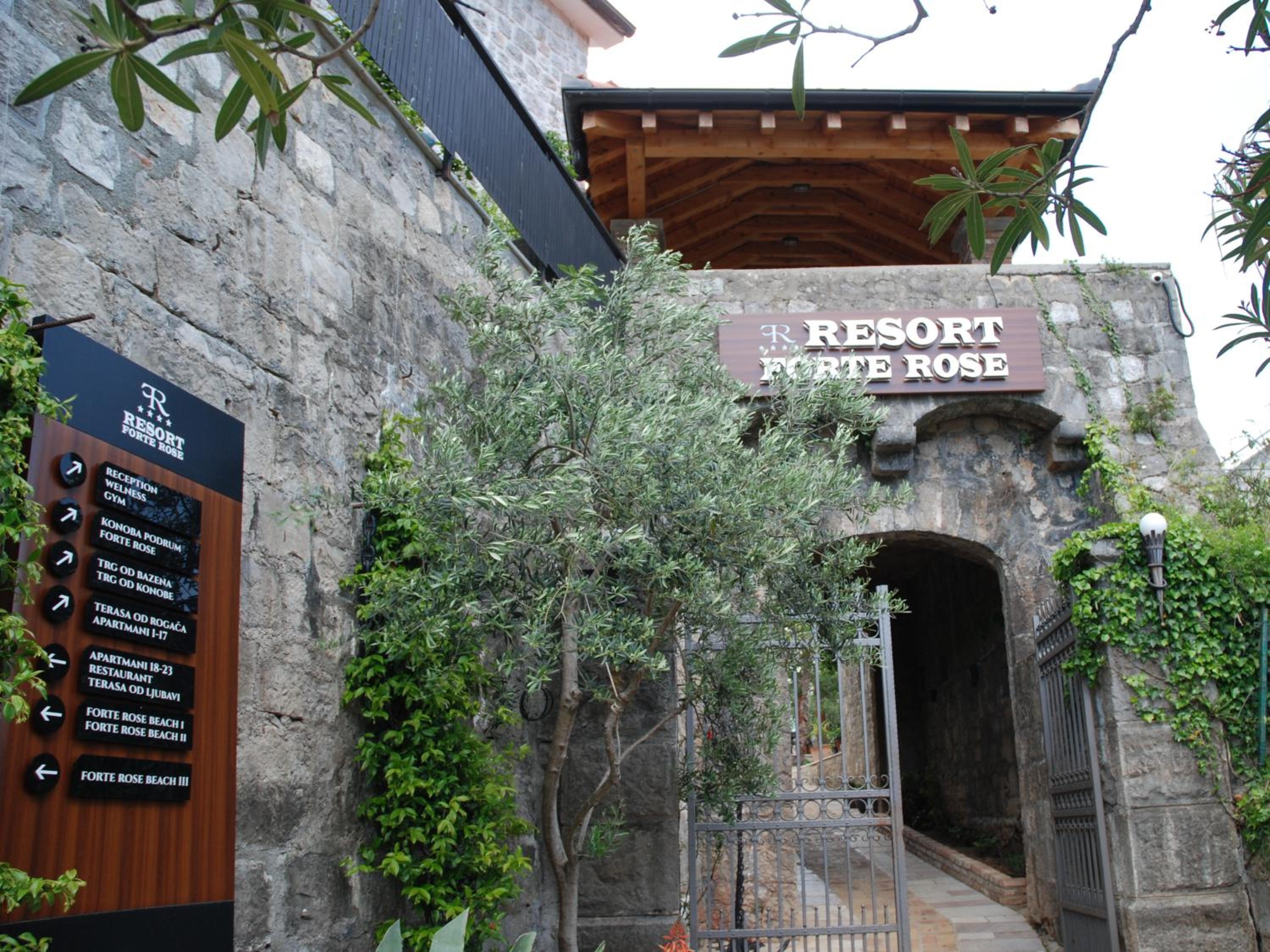 Stone Villa - Photo 3