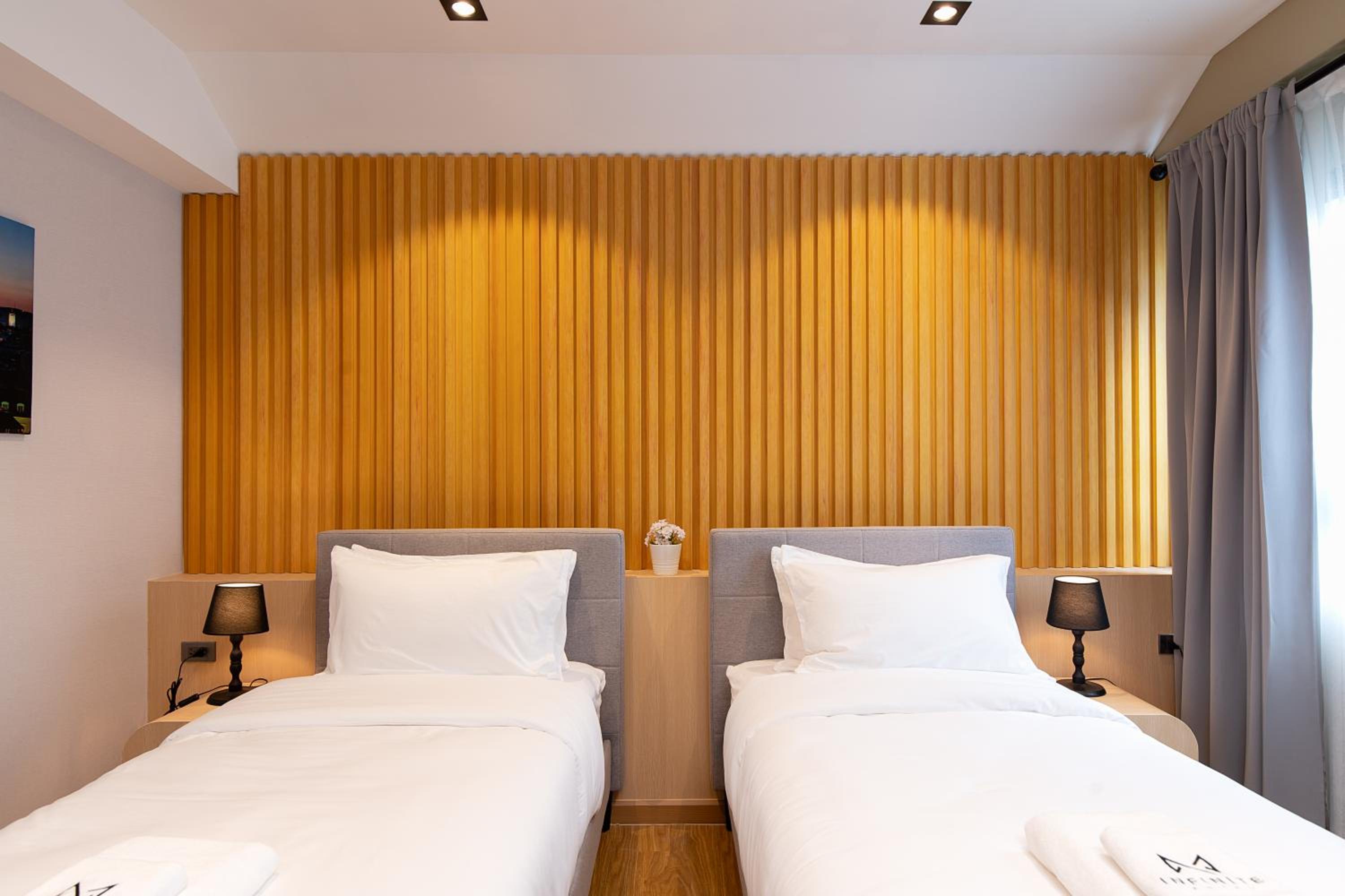 Twin Room - Photo 6