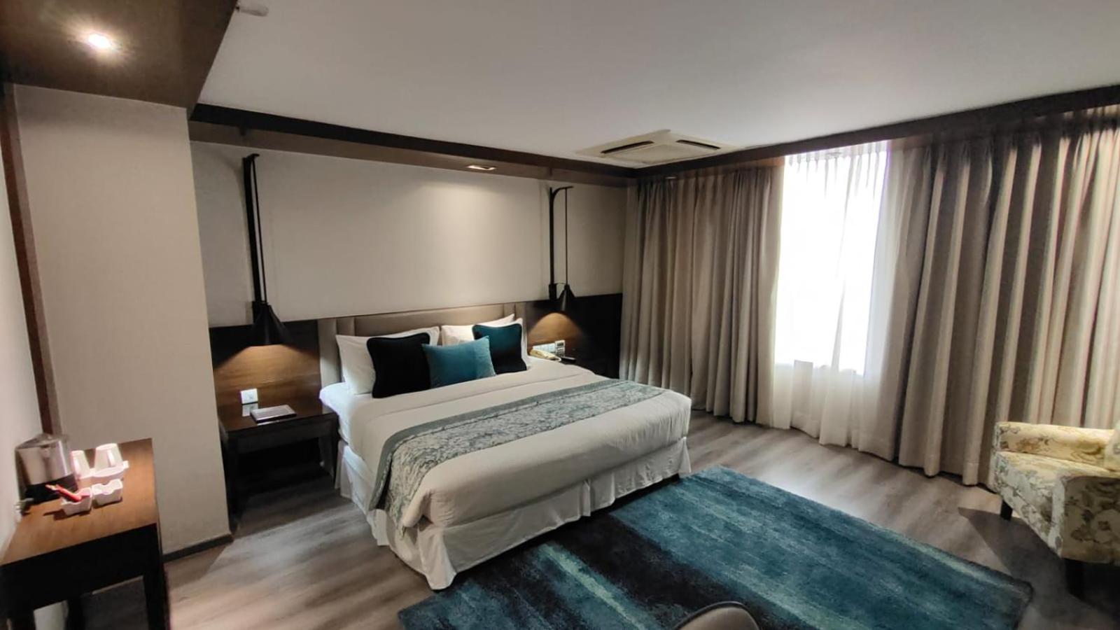 Large Double Room